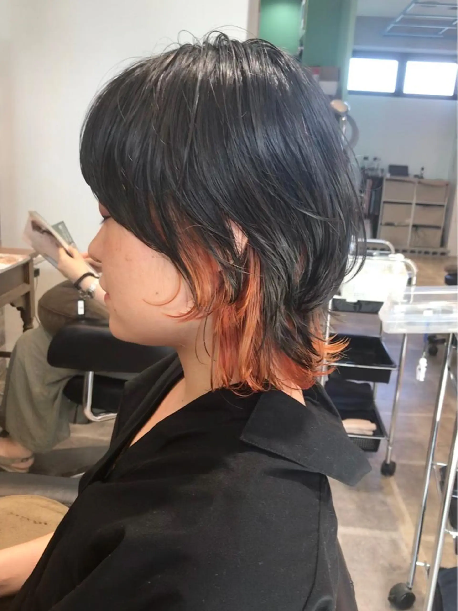 ショート レイヤーカット ウルフカット ウルフレイヤー カット ヘアカラー トリートメント 所渉/韓国レイヤー /ウルフカットのヘアスタイル