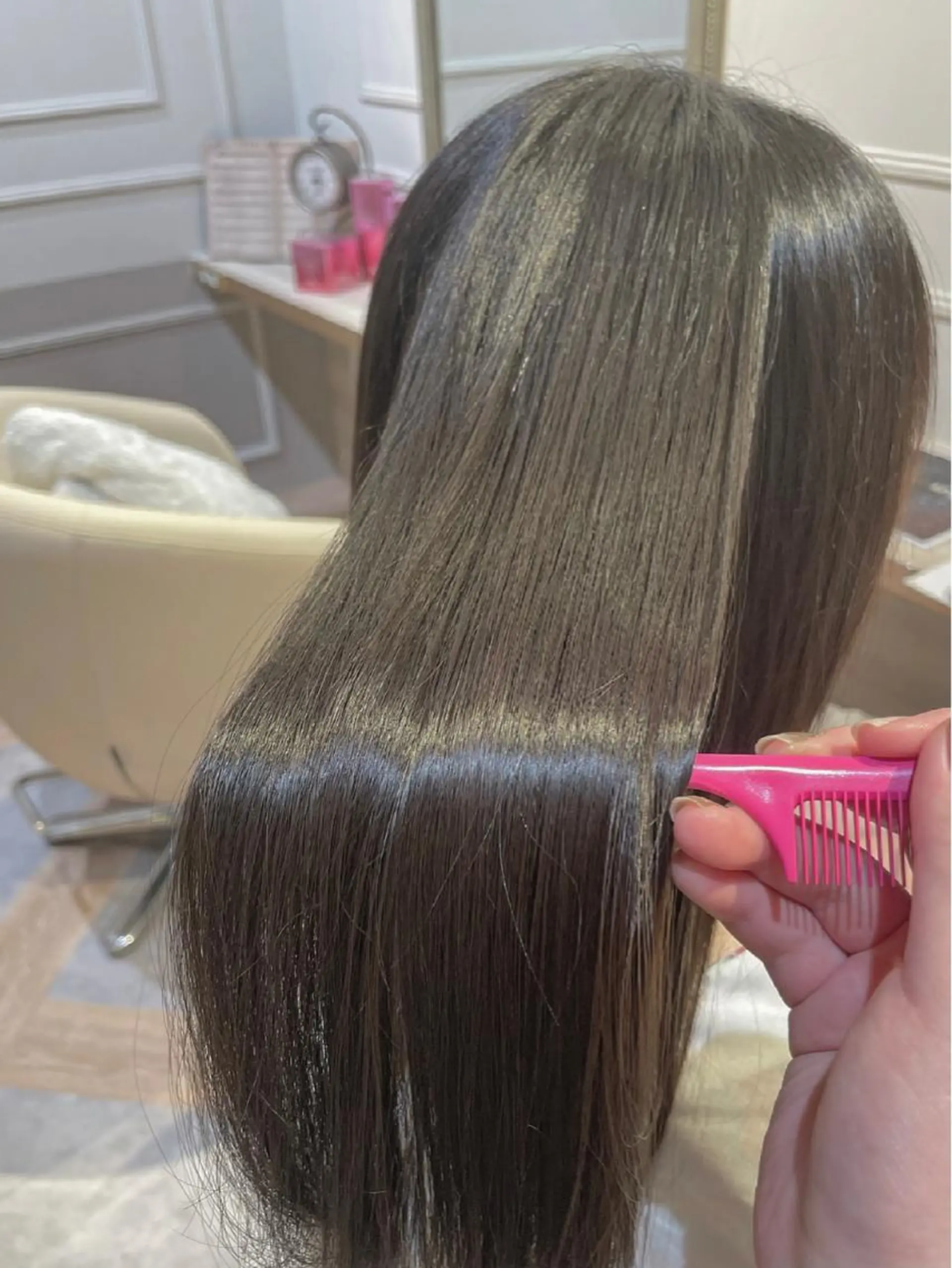 ロング 髪質改善 トリートメント MAQUIA 加藤のマツエク・マツパデザイン