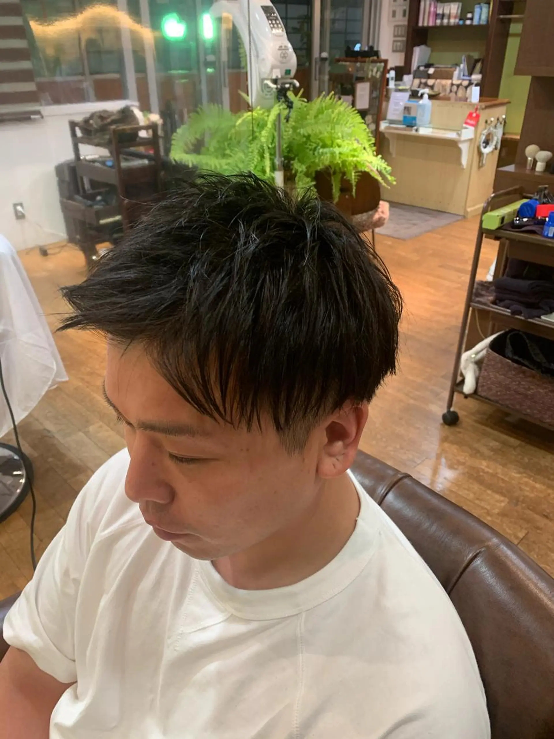 メンズ アップバング Lotus hair design所属・カット特化美容師 齋藤桐のヘアスタイル