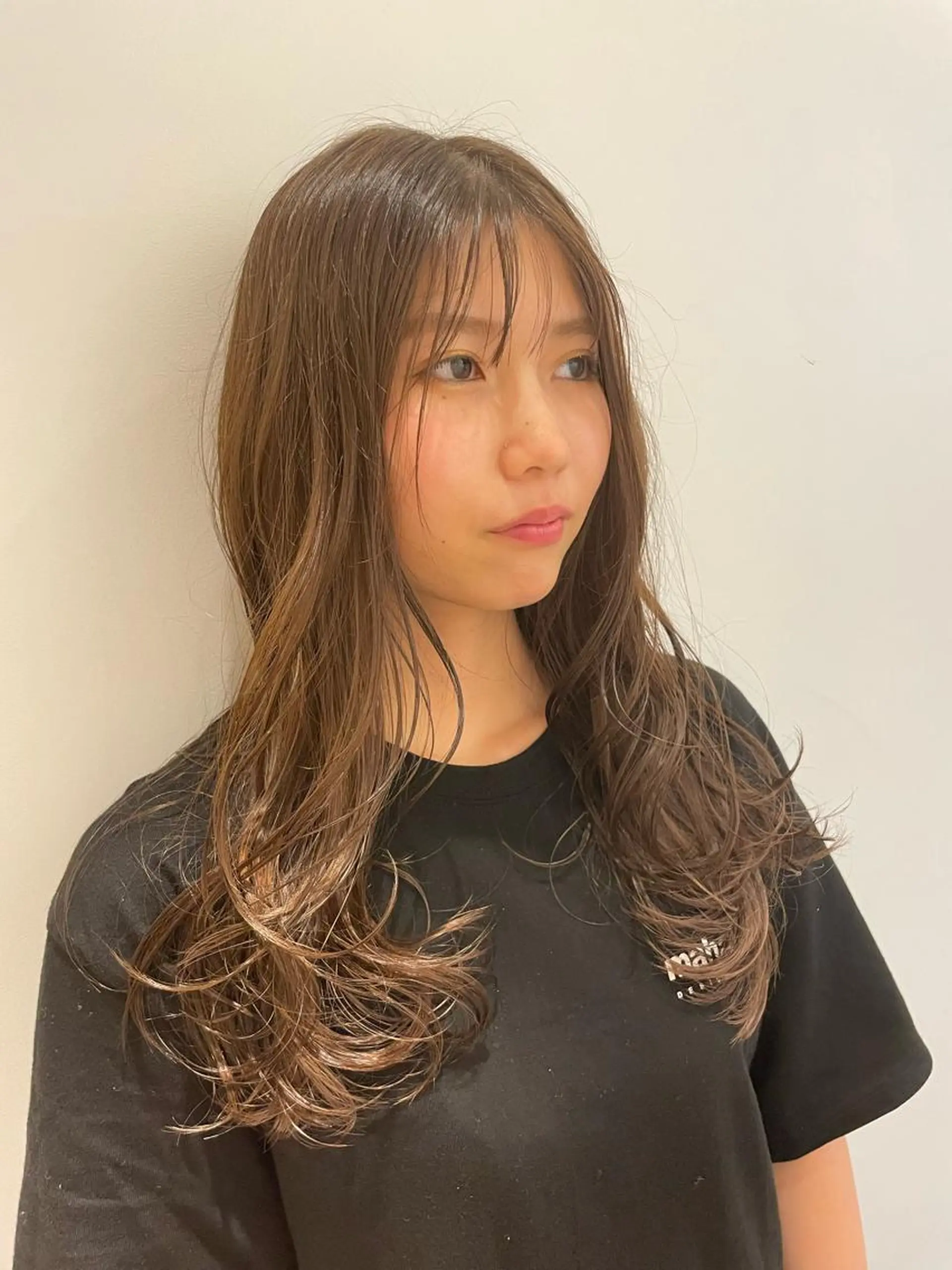 カラー ブリーチ ブリーチなしカラー レイヤーカット Kinoのヘアスタイル