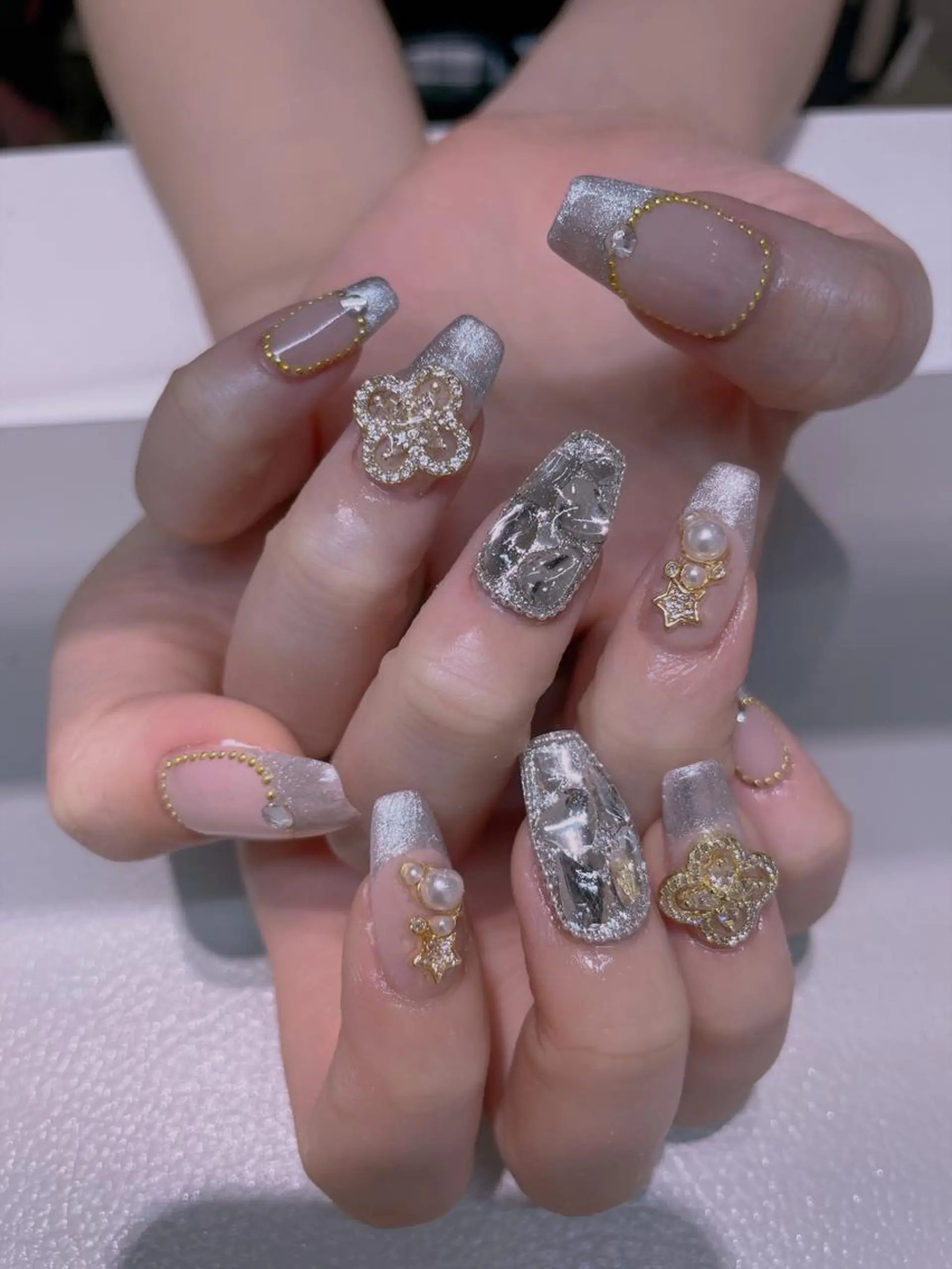 ネイル 美爪パラジェル導入店 Sunnilyのネイルデザイン