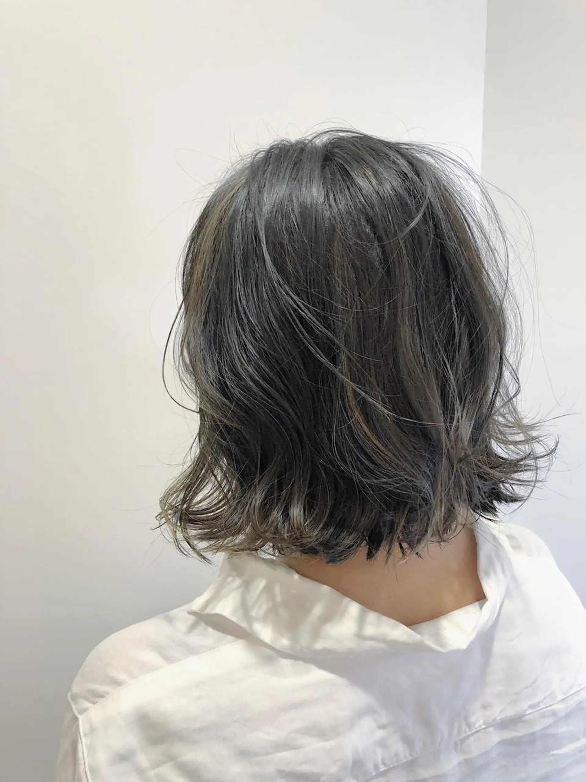 ショート カラー グレージュ ハイライトカラー ハイライト 似合わせ専門美容師 なかじまのヘアスタイル