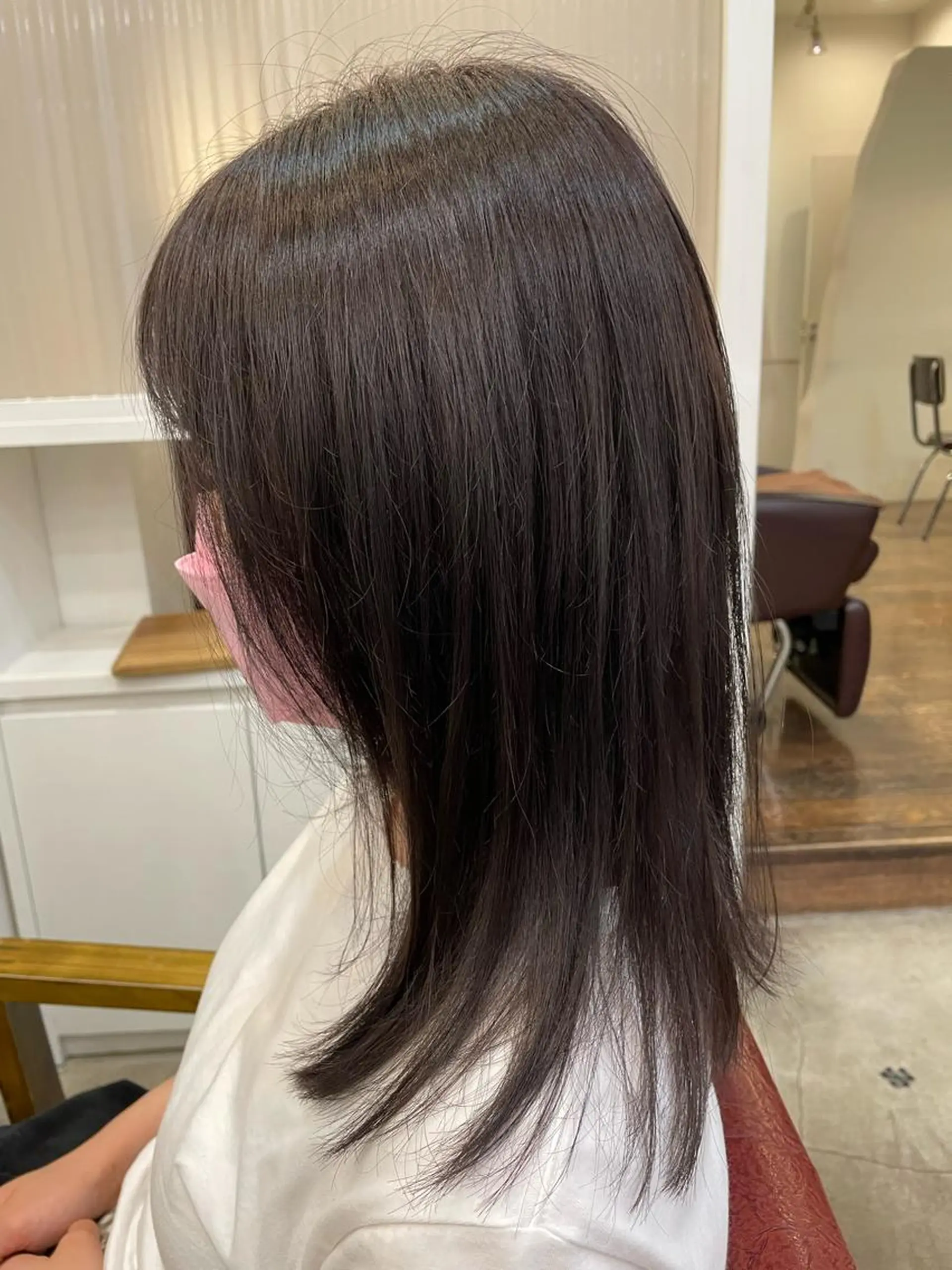 セミロング カラー ブリーチ 透明感カラー ラベンダーカラー ヘアカラー BoTaN HAIR所属・丹 優菜のヘアスタイル