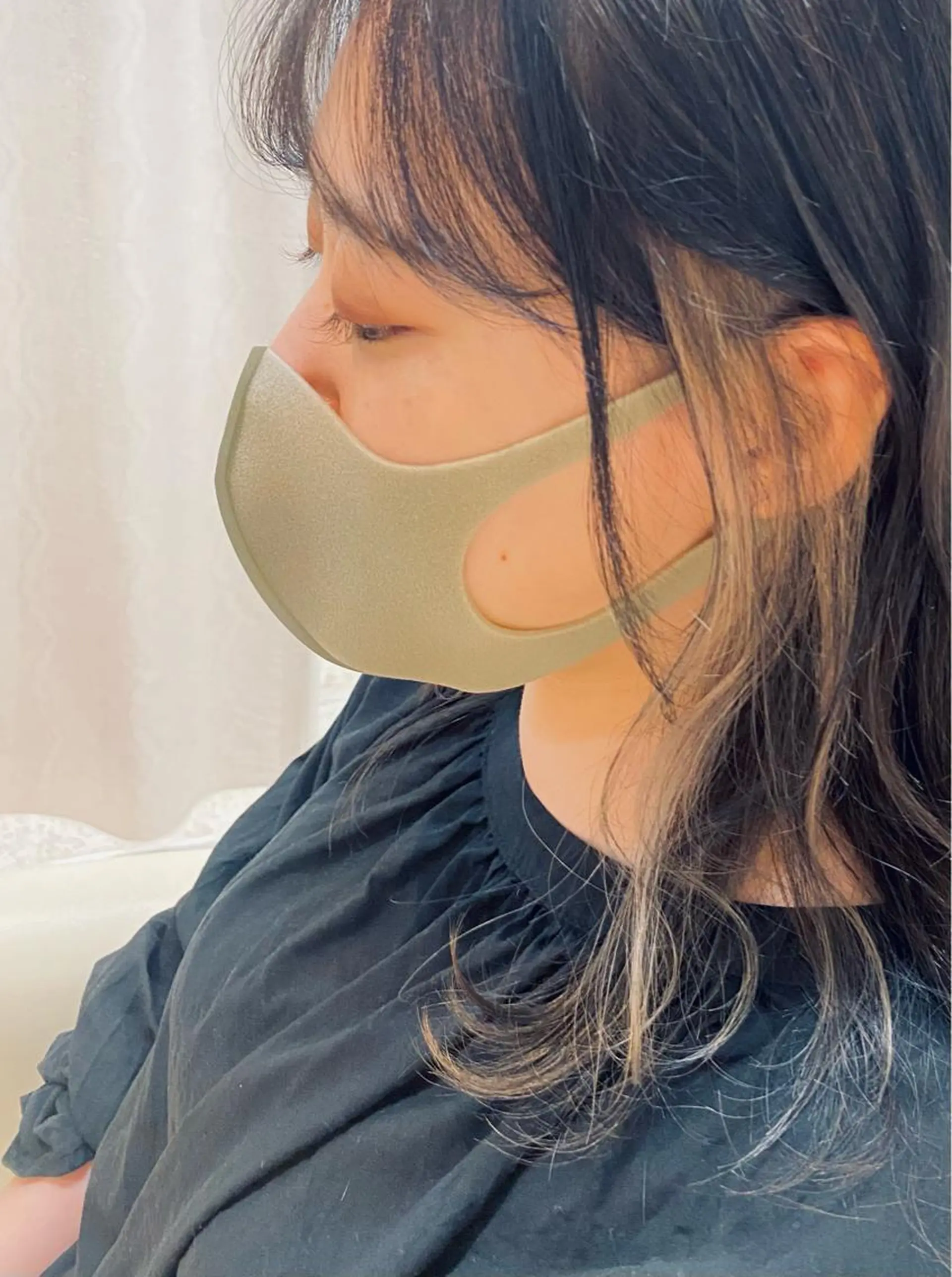 セミロング カラー アッシュ イヤリングカラー シルバー ブリーチなしWカラー /酸性ストレート河本のヘアスタイル