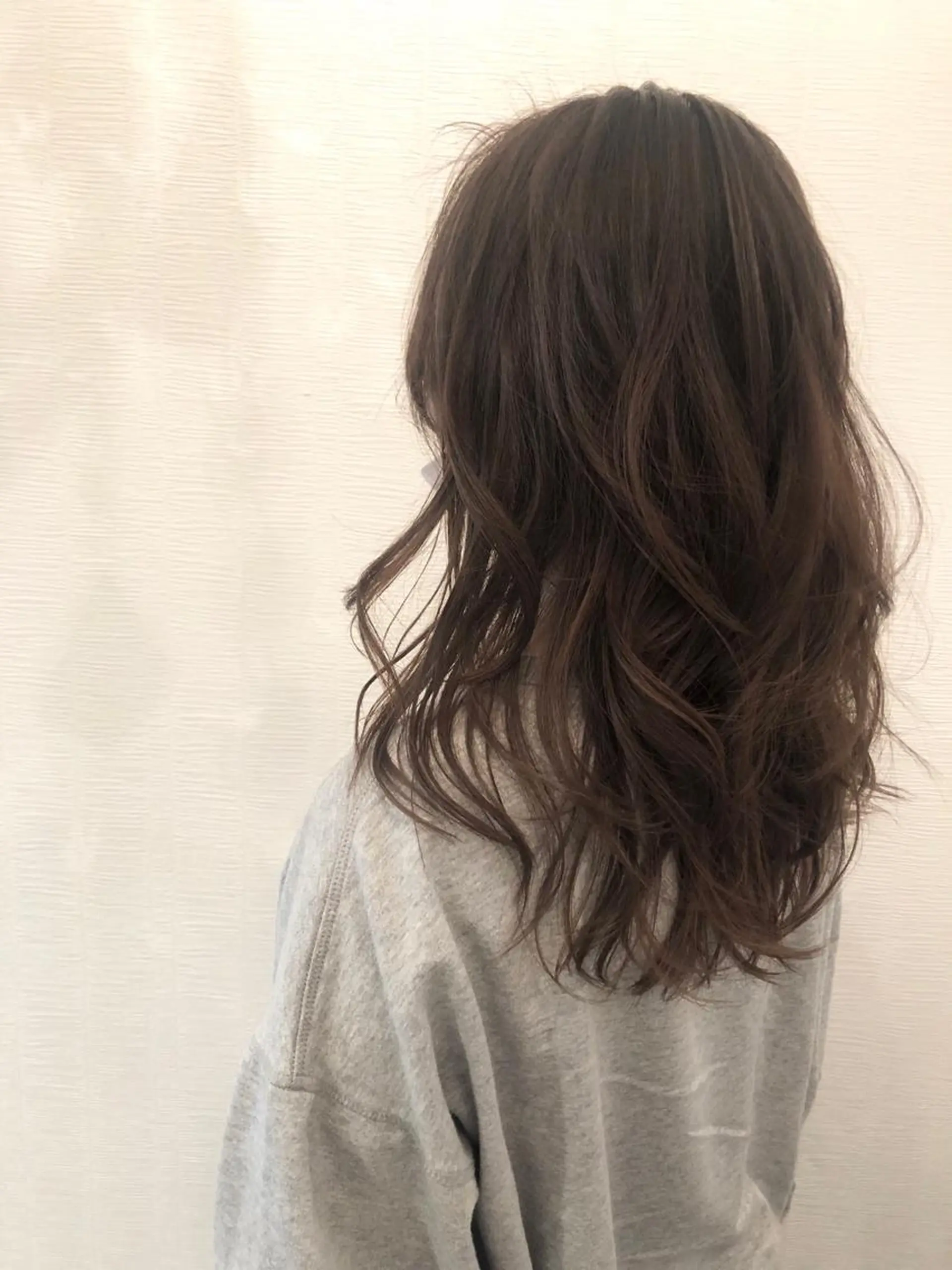 ロング カラー カット ヘアカラー トリートメント 平川 友希子のヘアスタイル