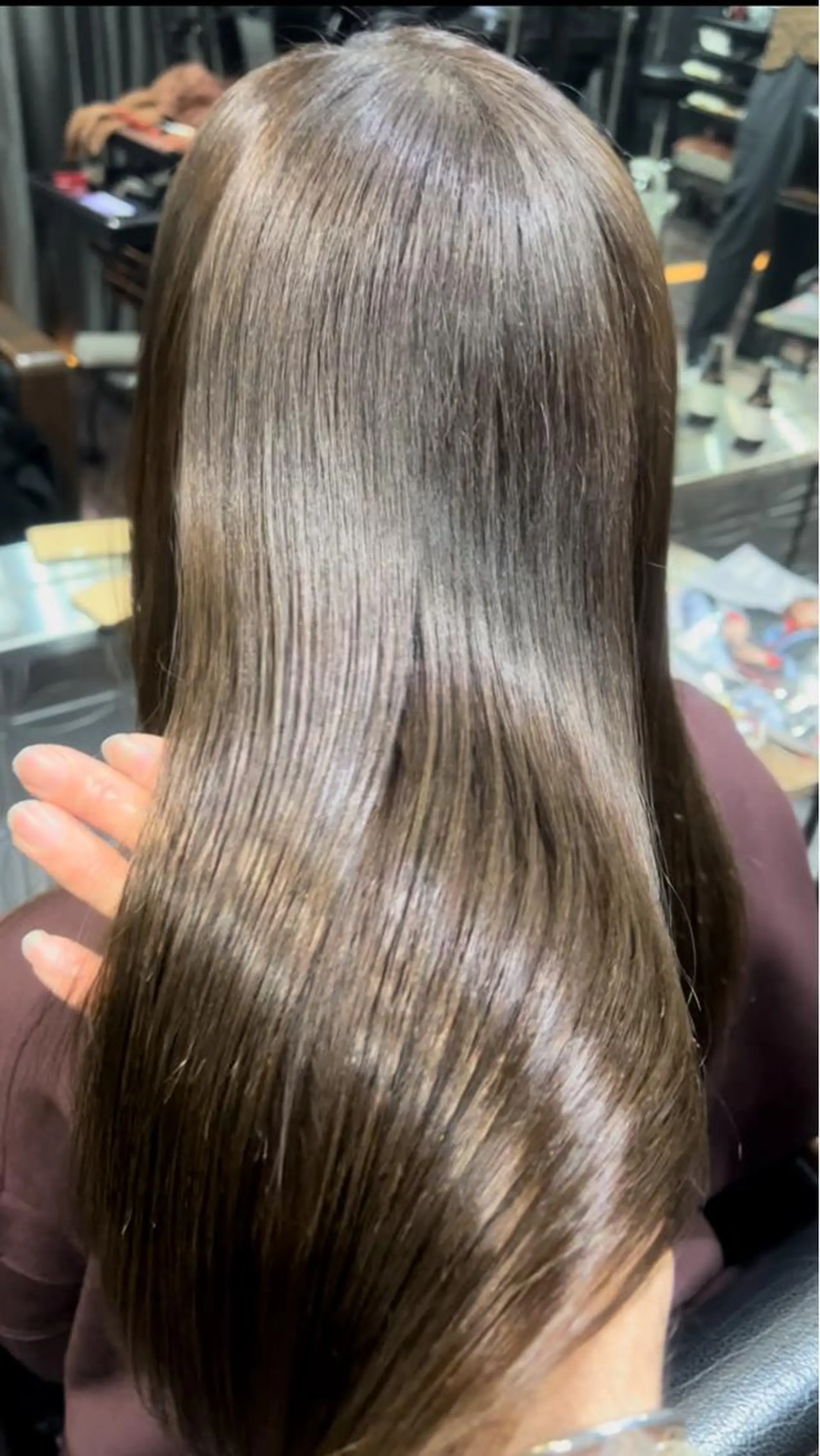 セミロング カット ヘアカラー トリートメント VERONIQUE所属・艶髪✴︎髪質改善 VERONIQUEのヘアスタイル