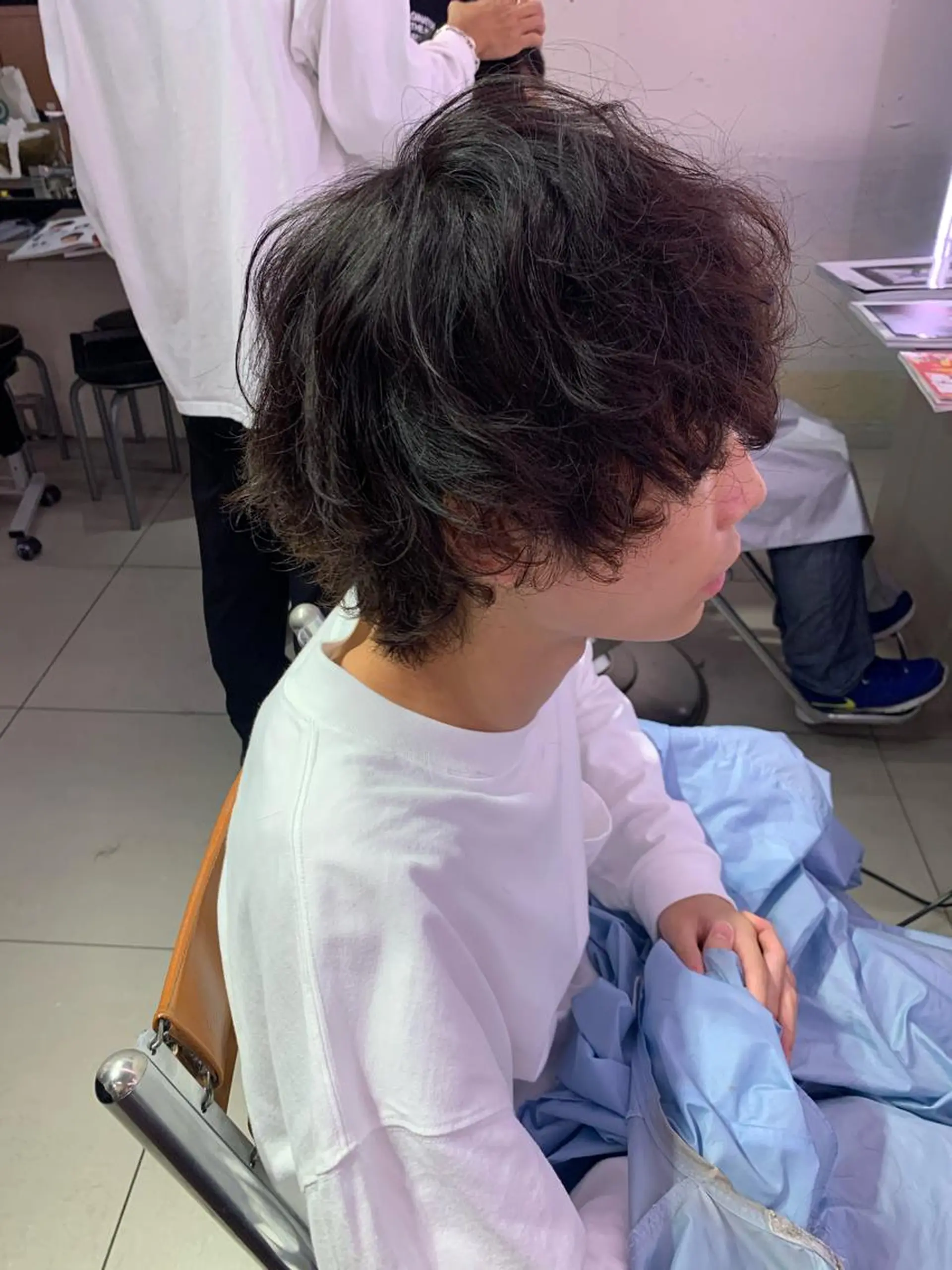 ミディアム パーマ 髙橋 優菜のヘアスタイル