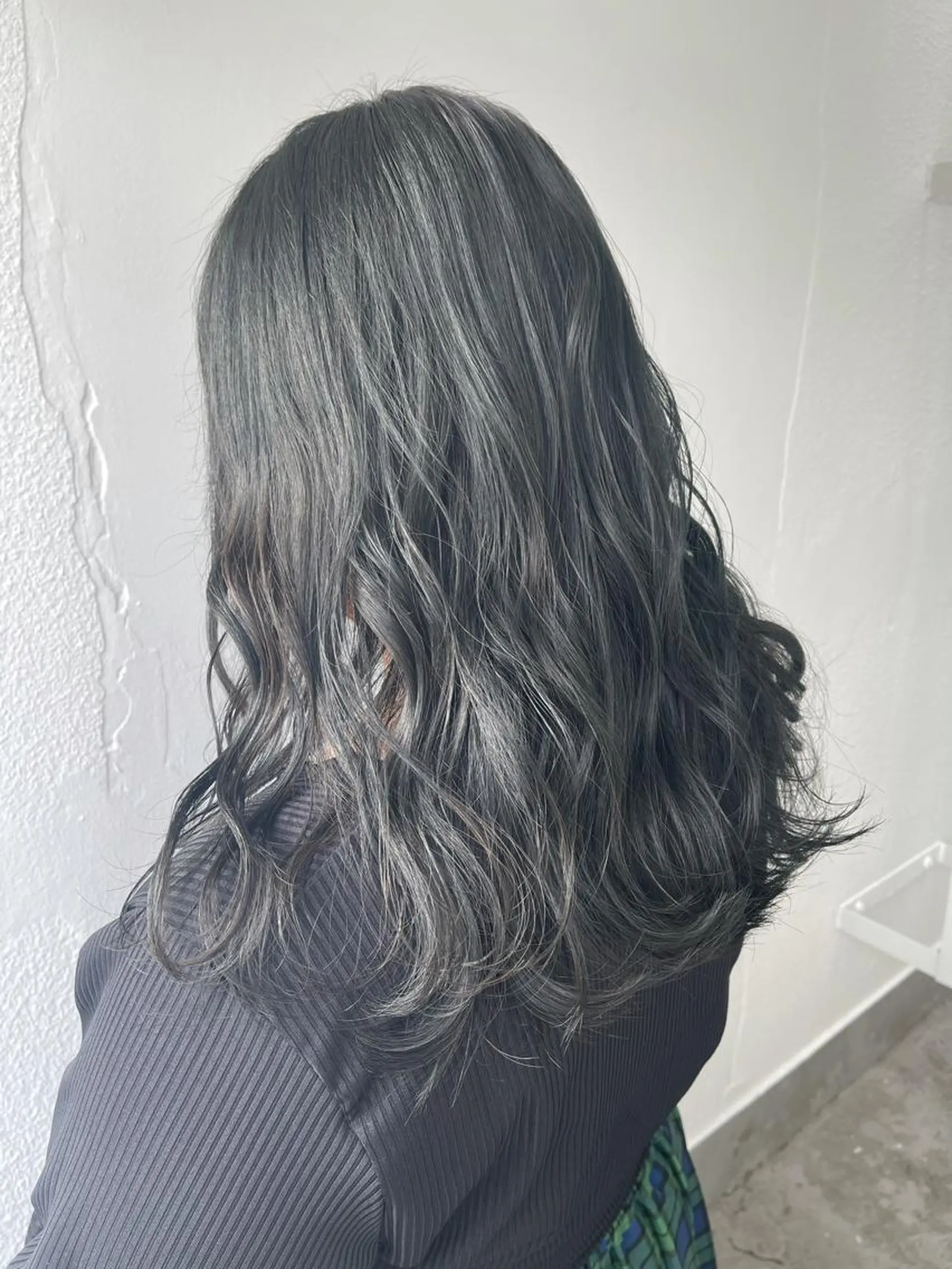 ロング カラー アディクシーカラー カット ヘアカラー トリートメント &chaLme   心斎橋所属・emi/髪質改善/ 韓国風/艶カラーのヘアスタイル