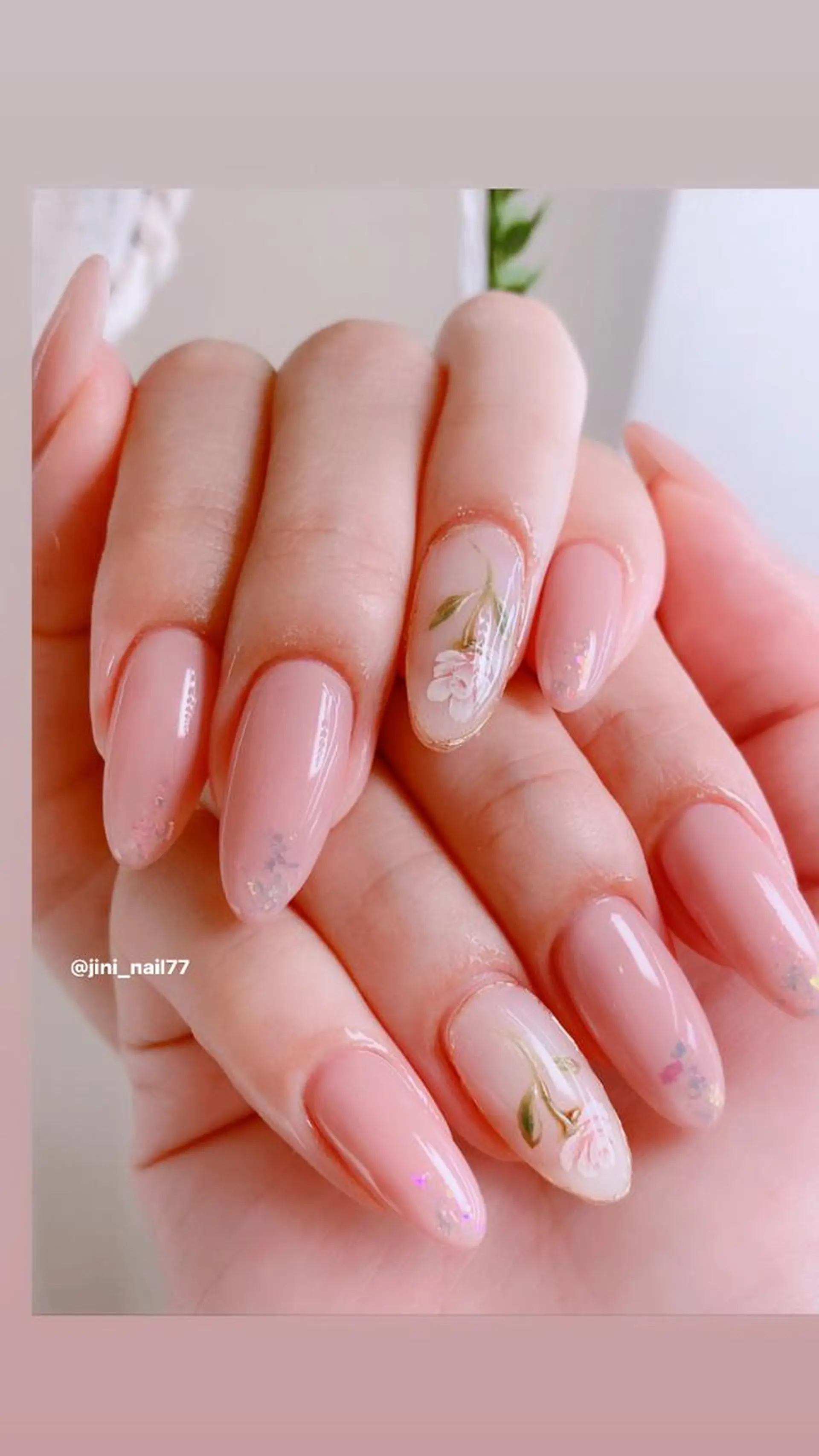 ネイル ハンドネイル JINI NAIL所属・ジニ ネイルのネイルデザイン