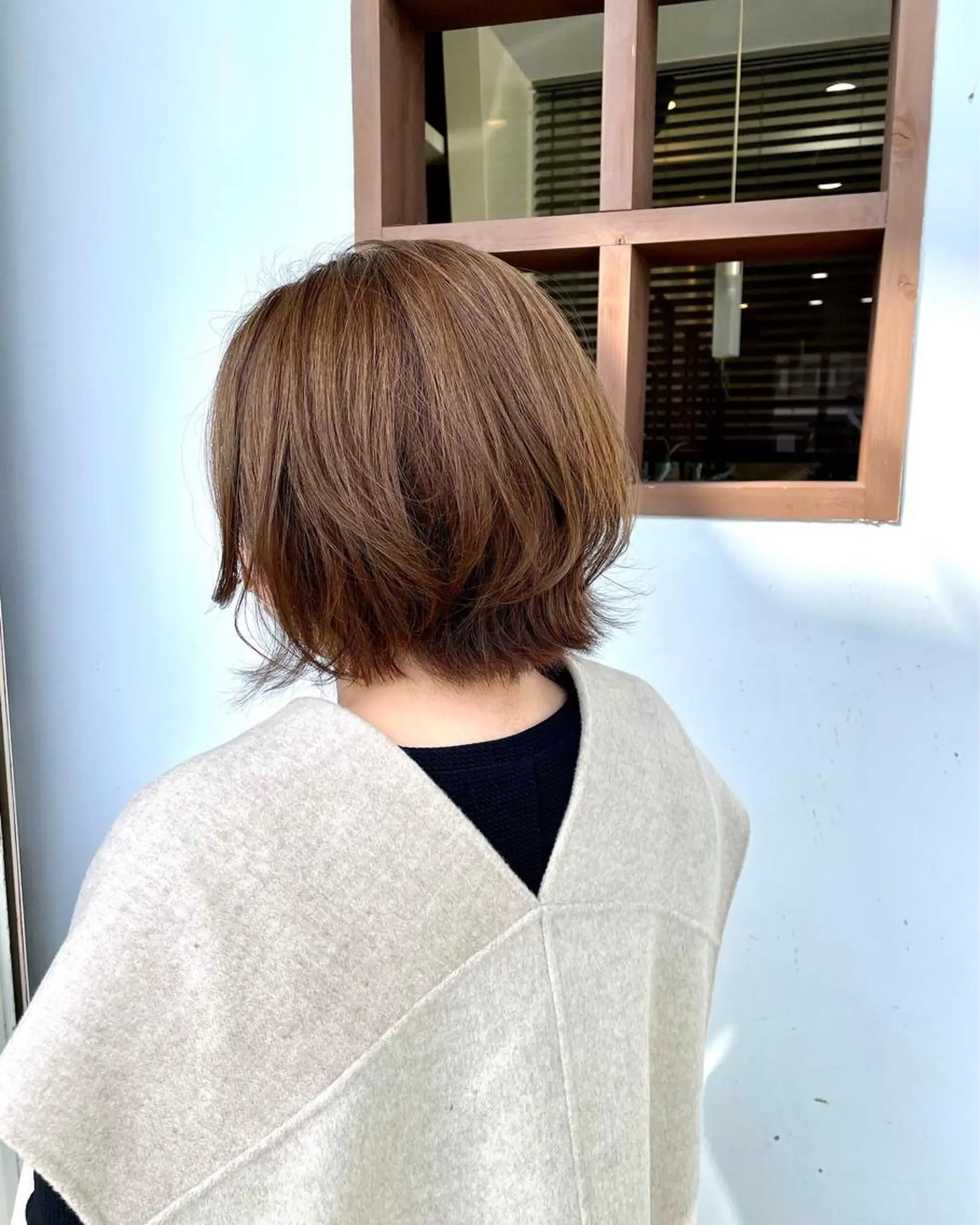 ミディアム カラー ベージュカラー 美容室 Jフィドルファドル所属・わきた かずなのヘアスタイル