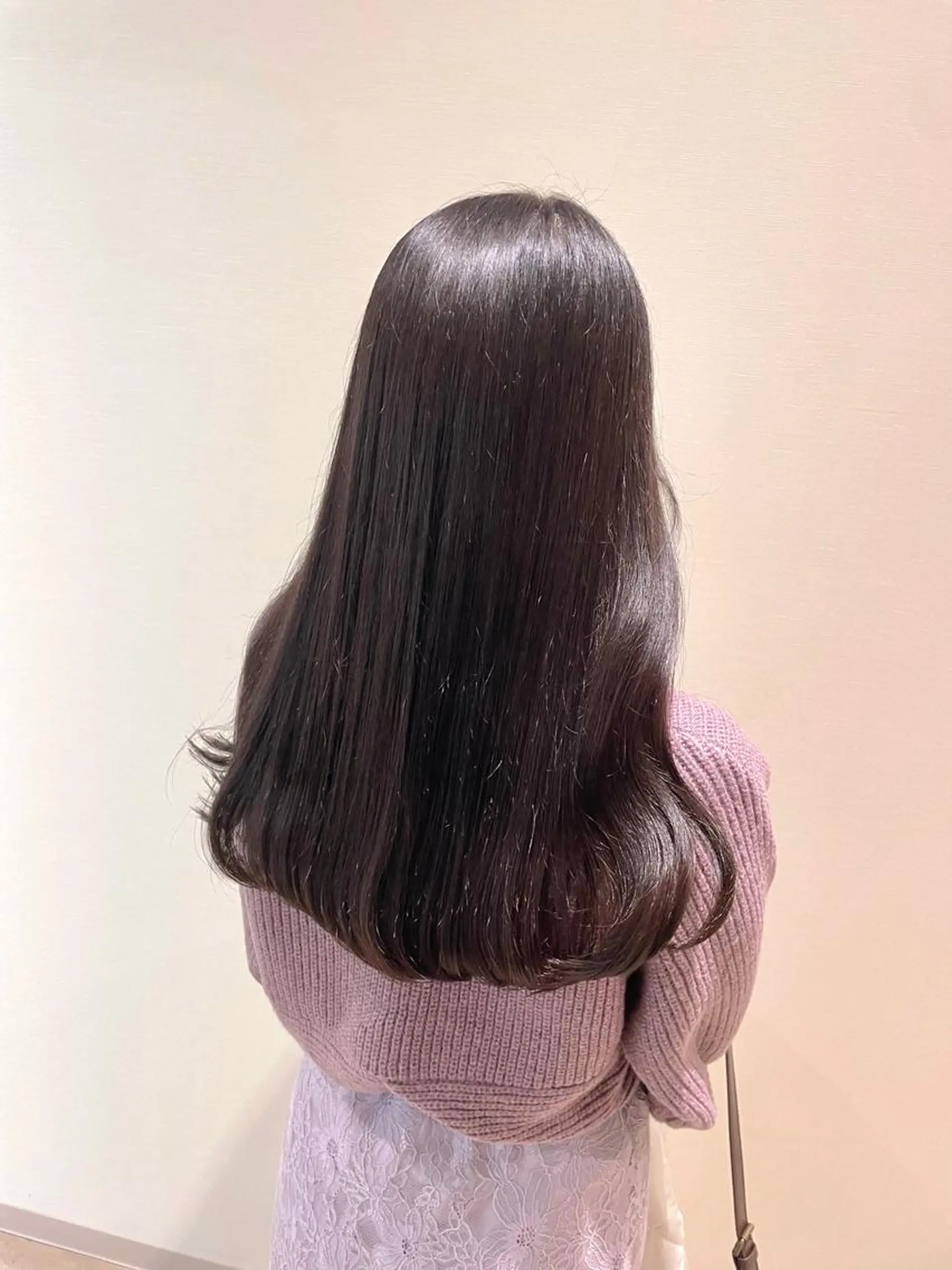 セミロング カラー ヘアアレンジ Ella所属・nana【艶髪】/ レイヤー/縮毛矯正のヘアスタイル