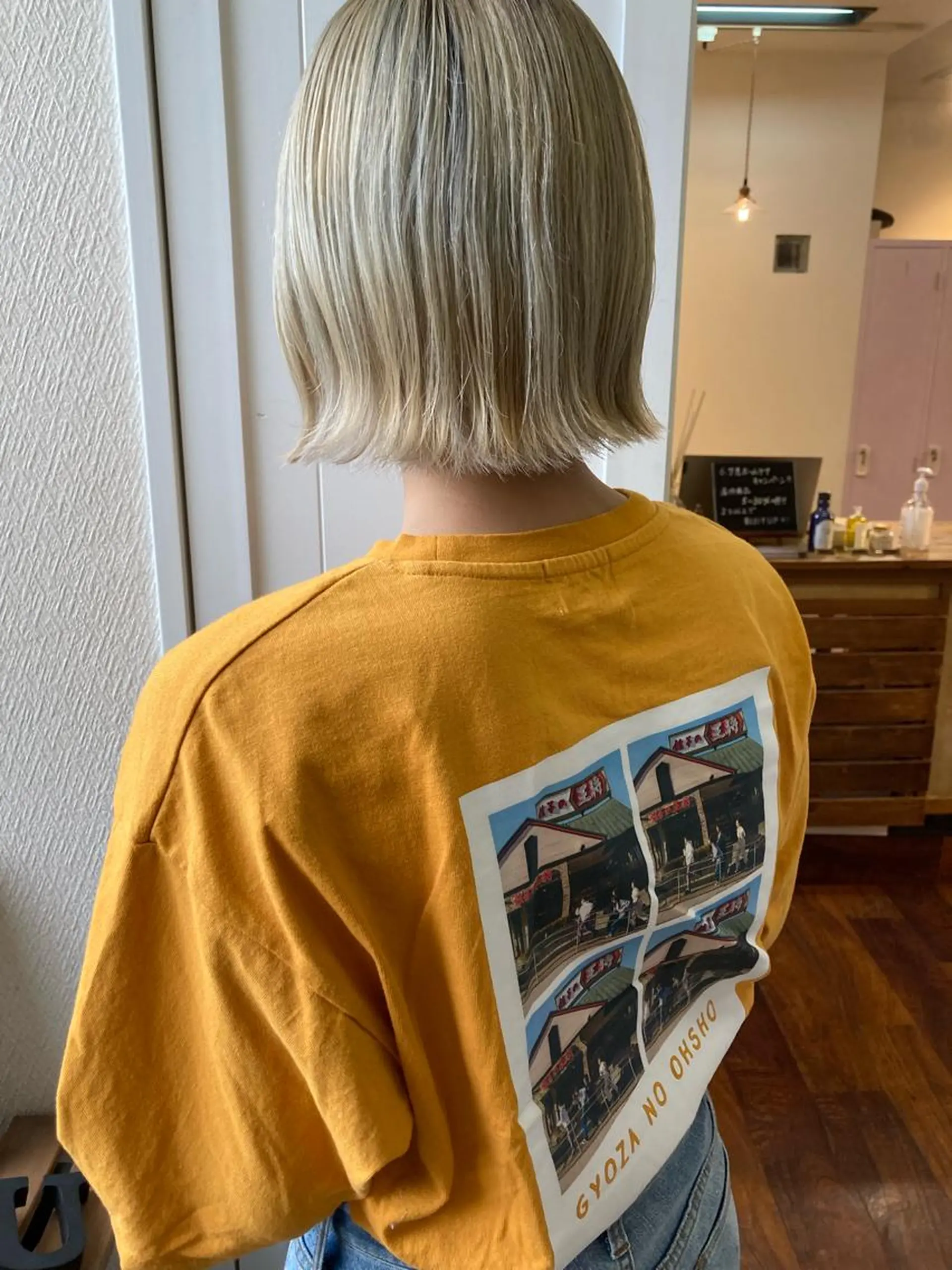 ミディアム カラー ブリーチ ケアブリーチ ヘアカラー 小木曽智美 /ボブ/ショートのヘアスタイル