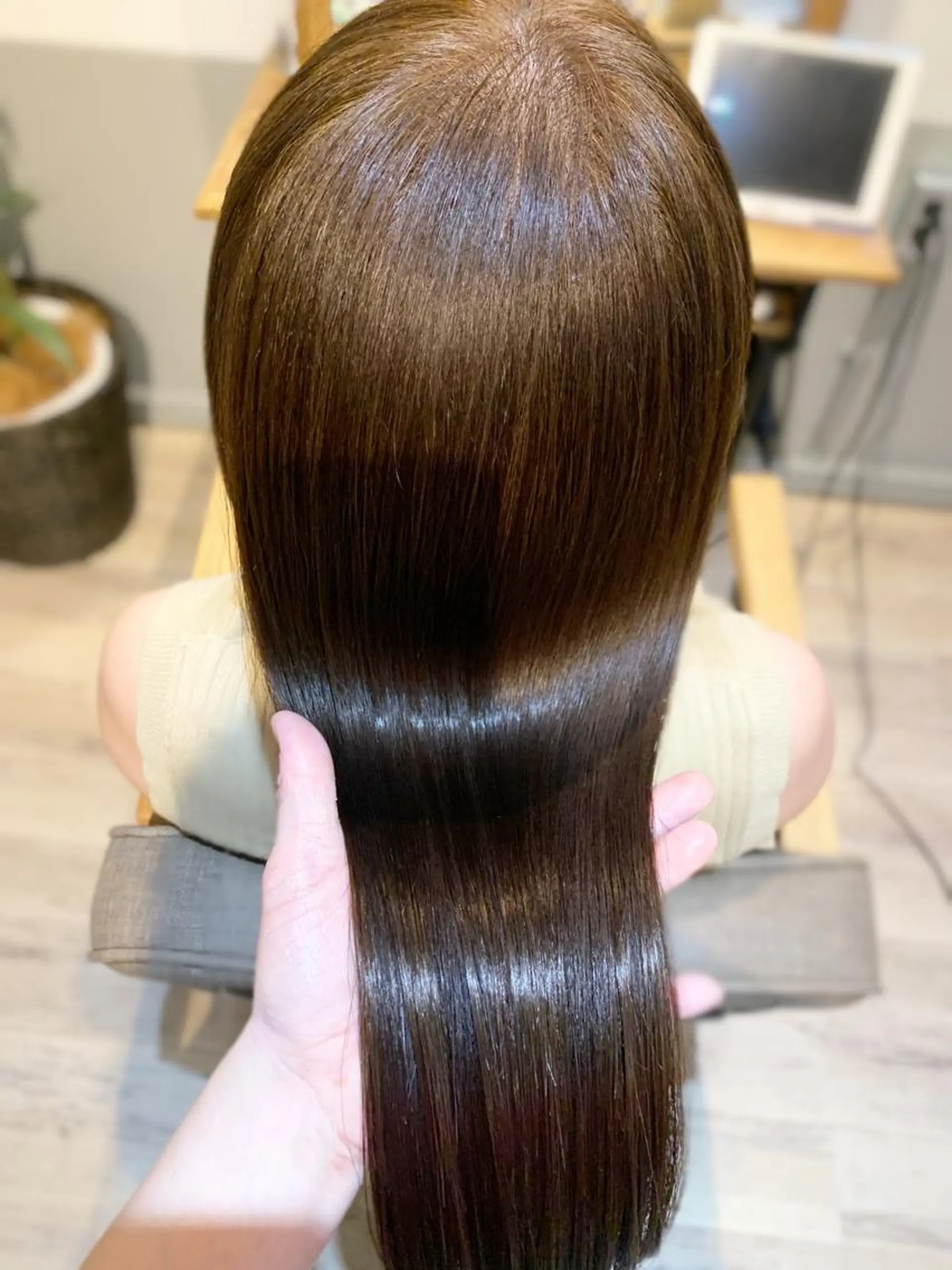 ロング カラー イルミナカラー O maikoのヘアスタイル