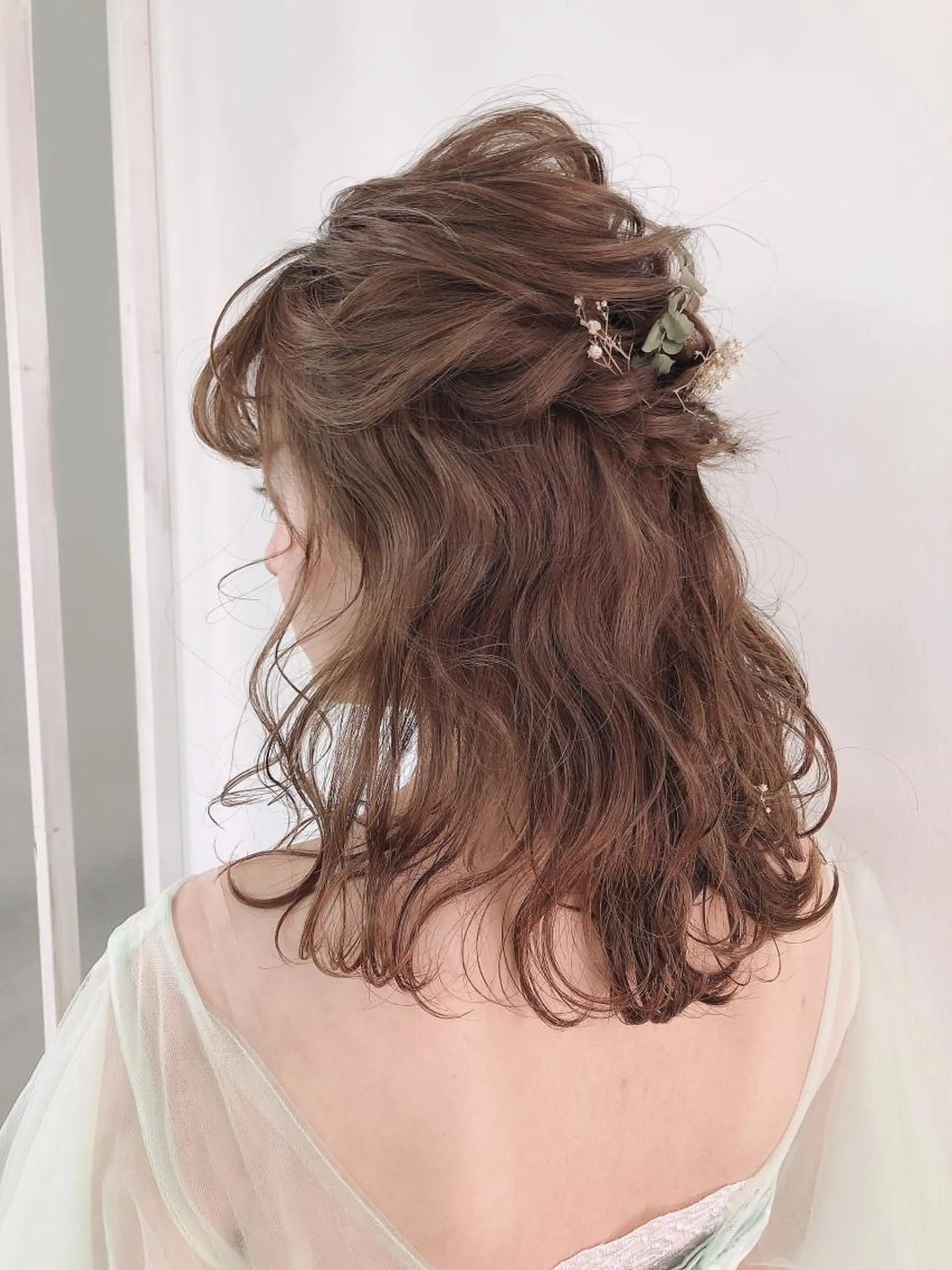 セミロング カラー ヘアアレンジ 榎園 由美のヘアスタイル