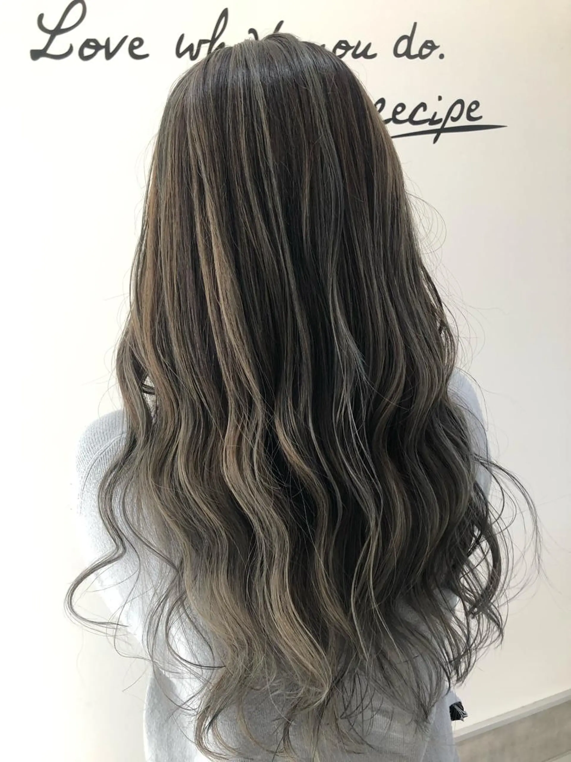 ロング カラー 河内 元伸のヘアスタイル