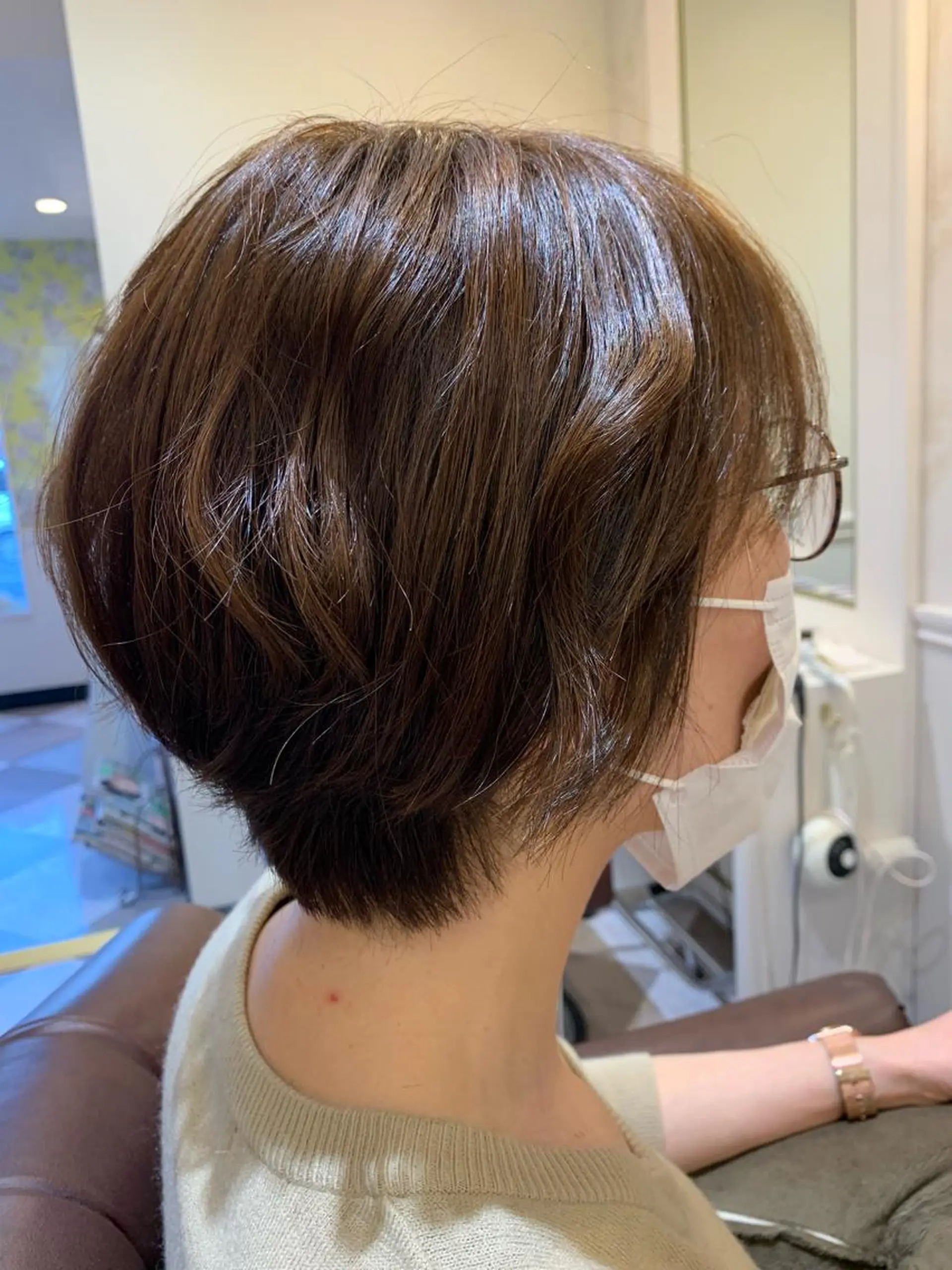 ショート LOUVRE totalbeautysalon西大寺店所属・粟田 めぐみのヘアスタイル