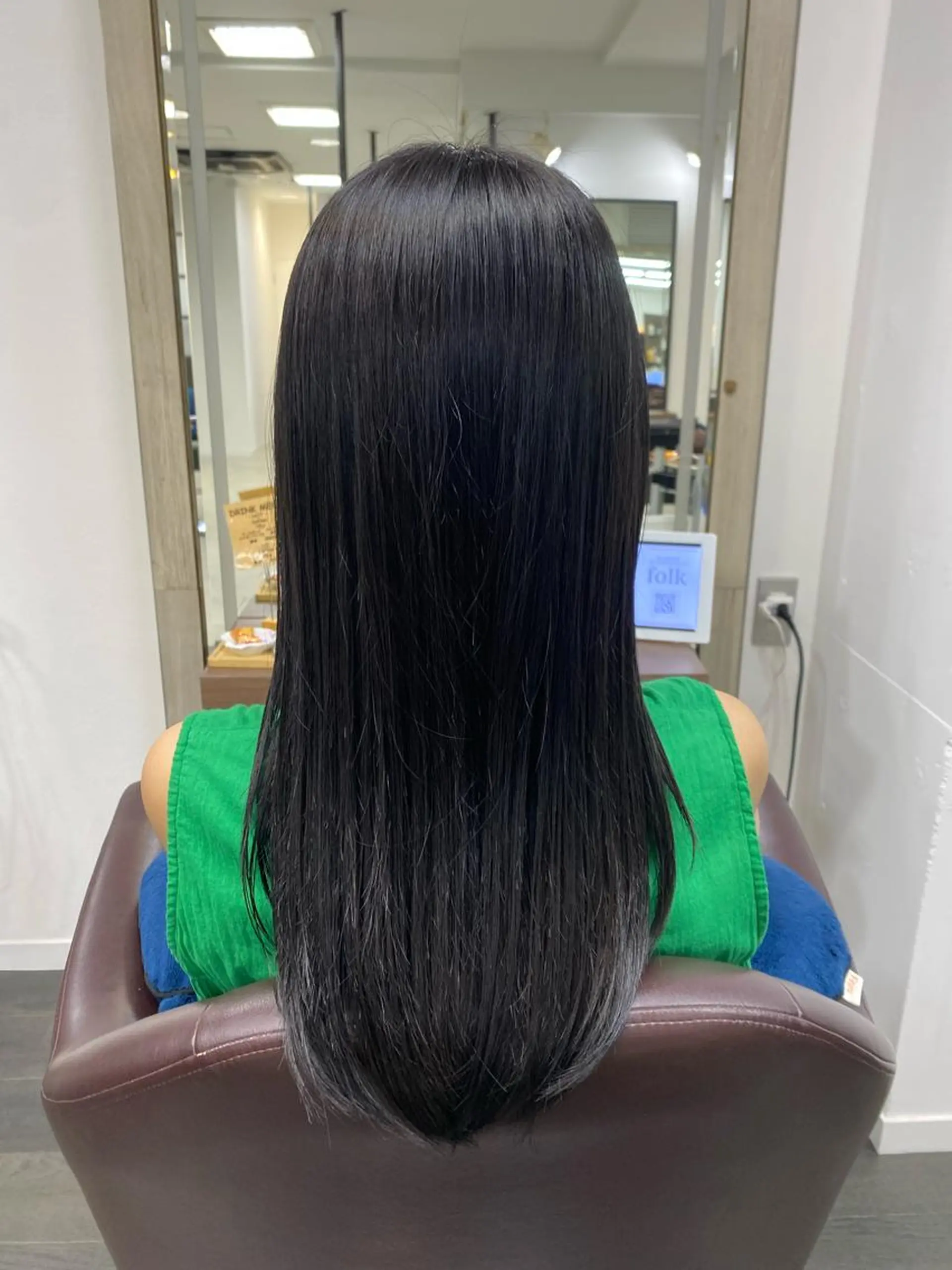 ロング ヘアカラー 月野涼風 /レイヤーカットのヘアスタイル