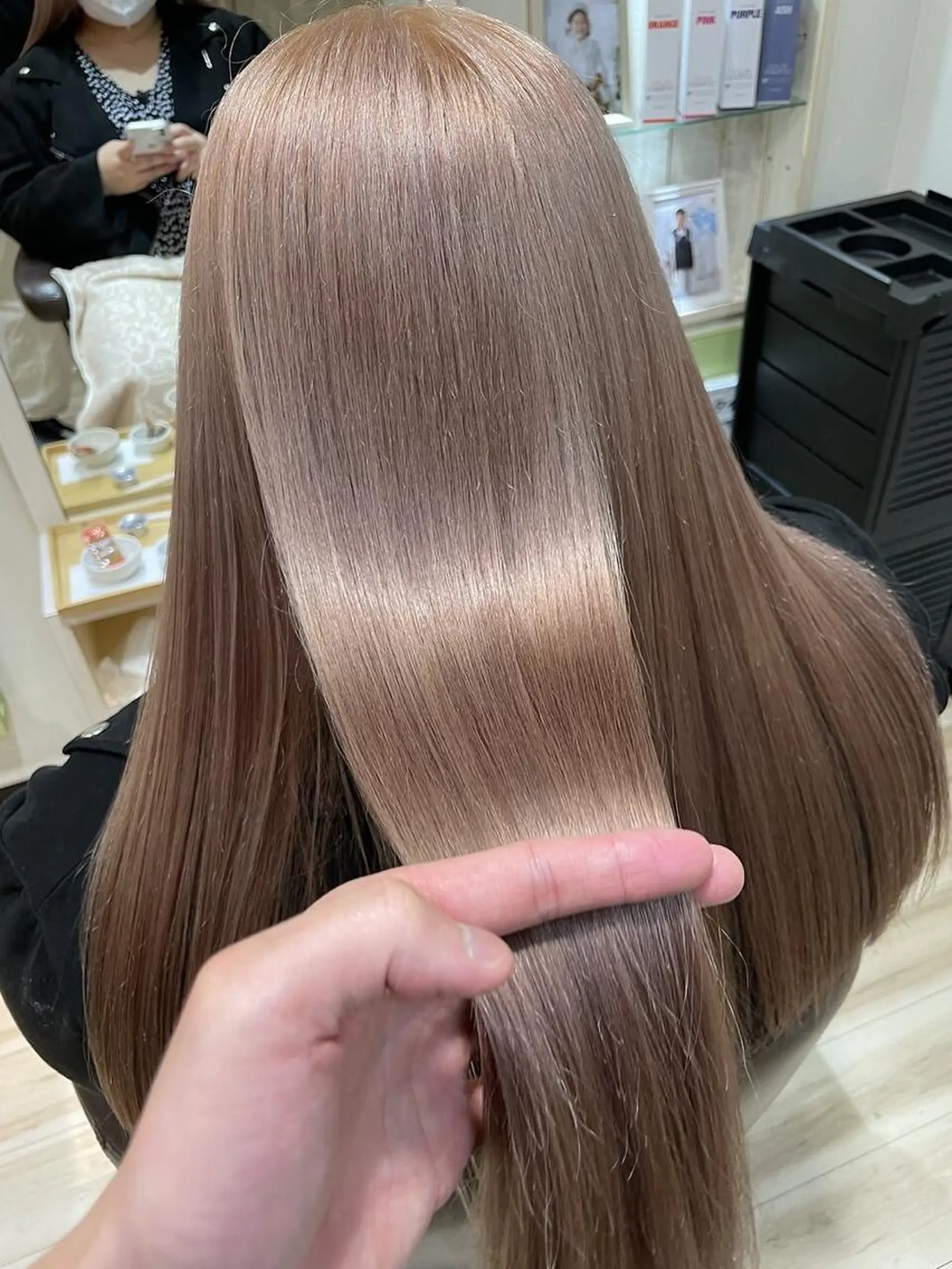 ロング カラー トリートメント 🌈派手髪ハイトーン 🌈鈴木亮太🌈のヘアスタイル