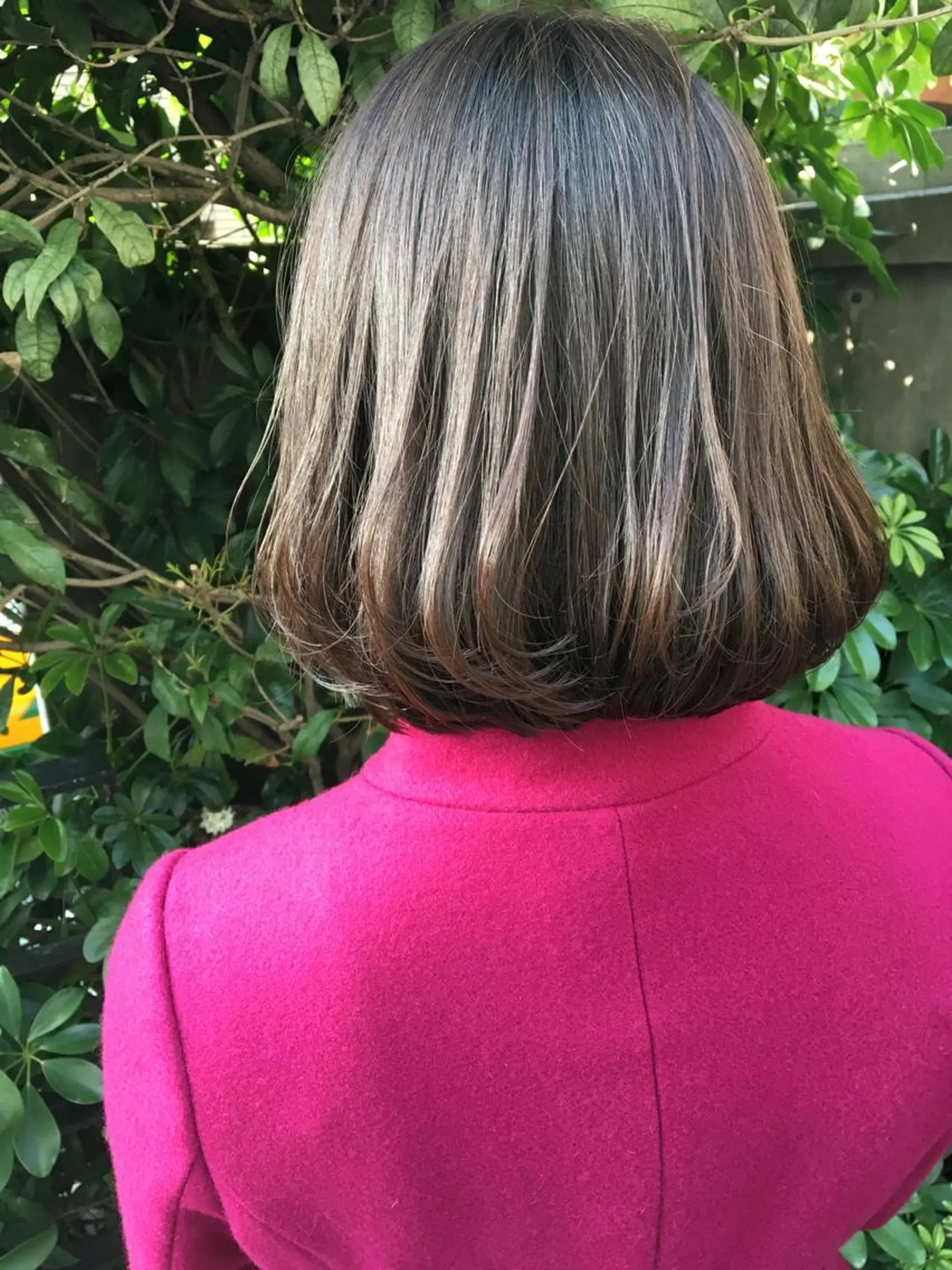 ミディアム カラー THE DAY所属・AKI HASHIMOTOのヘアスタイル