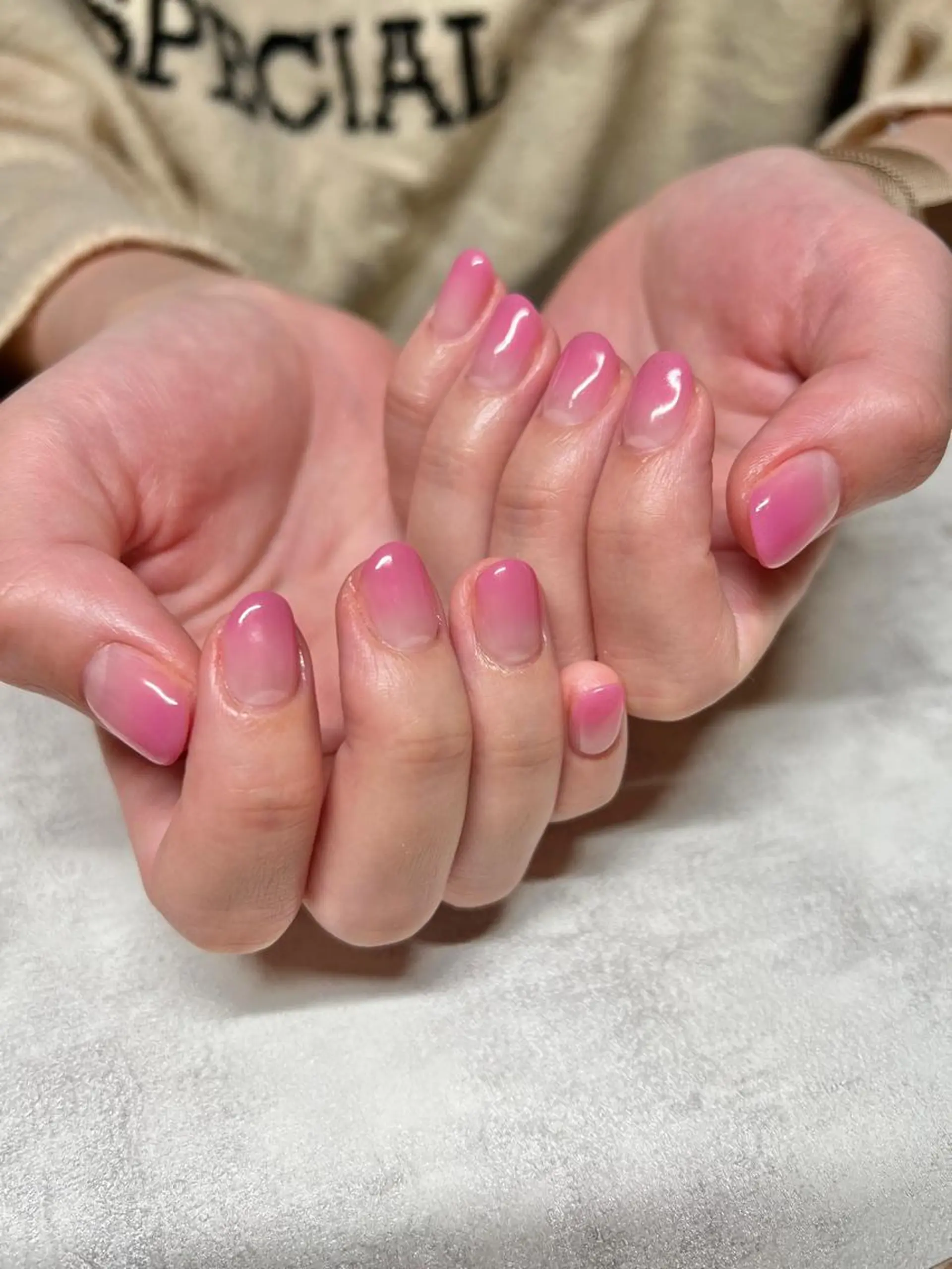 ネイル グラデーション ピンク salon Lilyのネイルデザイン