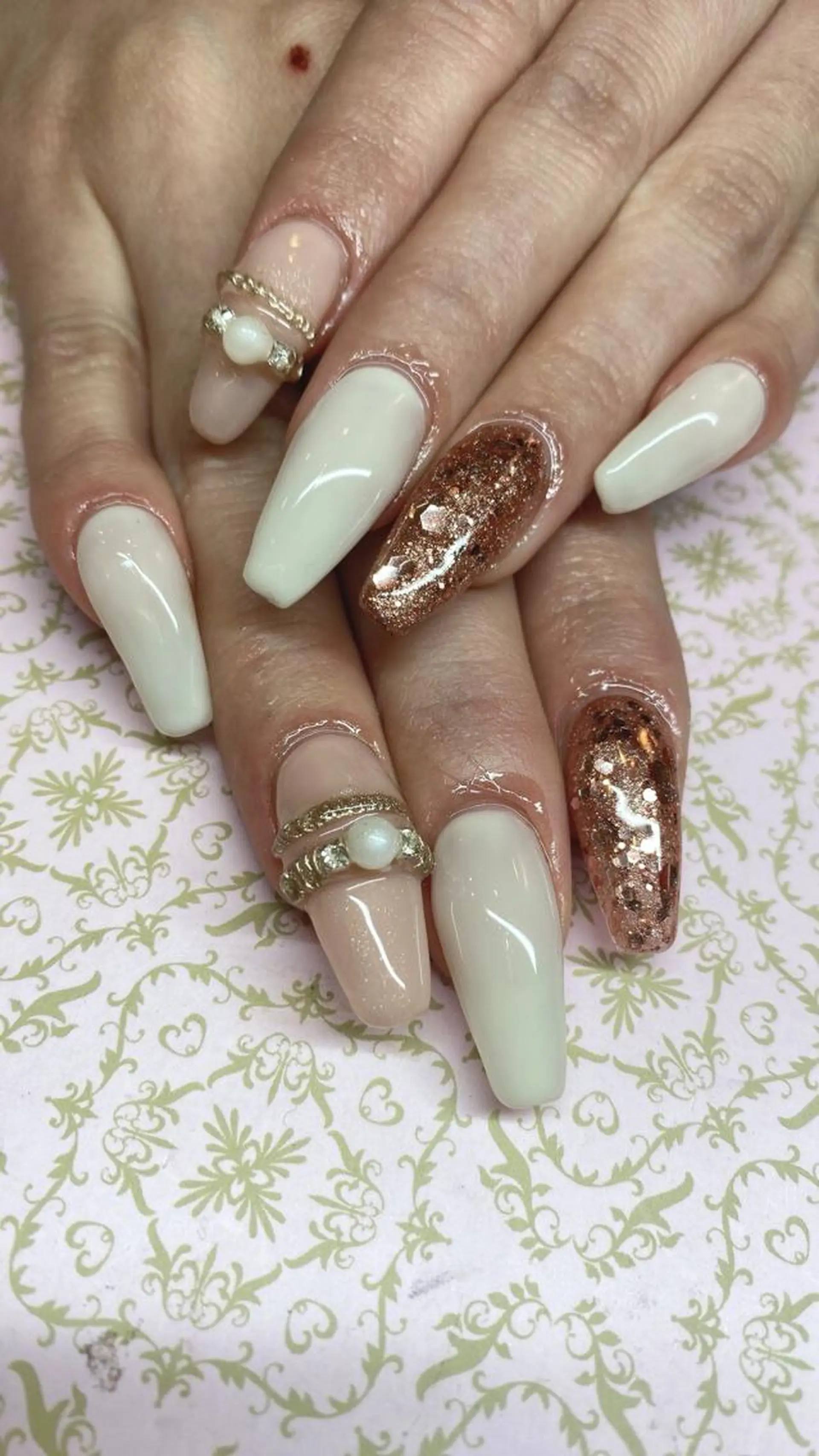 ネイル ハンドネイル Piacere所属・Piacere 絵美のネイルデザイン