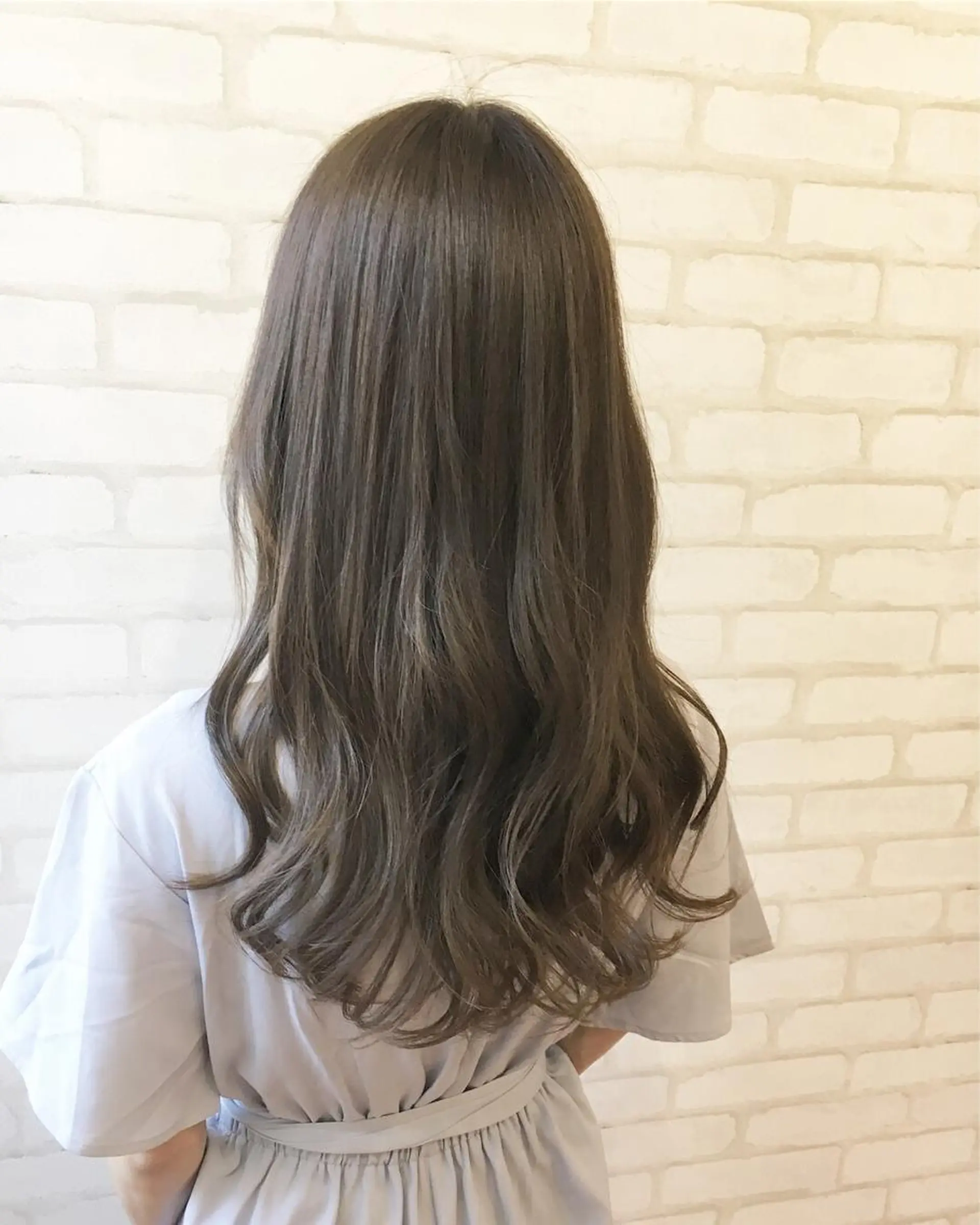 ロング カラー ヘアアレンジ グレージュ カット ヘアカラー パーマ トリートメント ✨艶髪✨透明感✨ 山内大樹のヘアスタイル