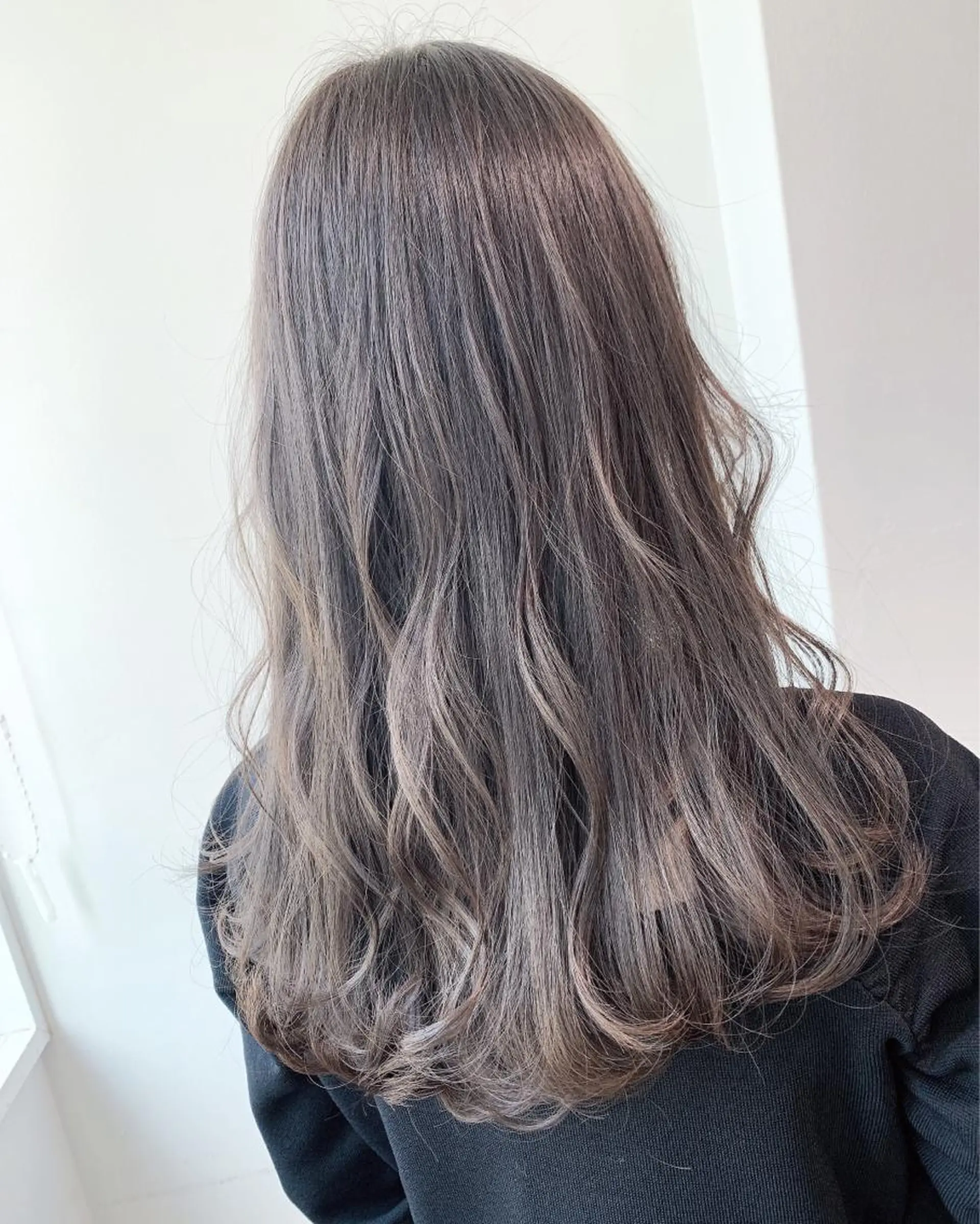 ロング カラー カット ヘアカラー トリートメント SALOWIN 札幌大通り店所属・🏆ウルフ/レイヤー 指名No.1山口圭佑のヘアスタイル