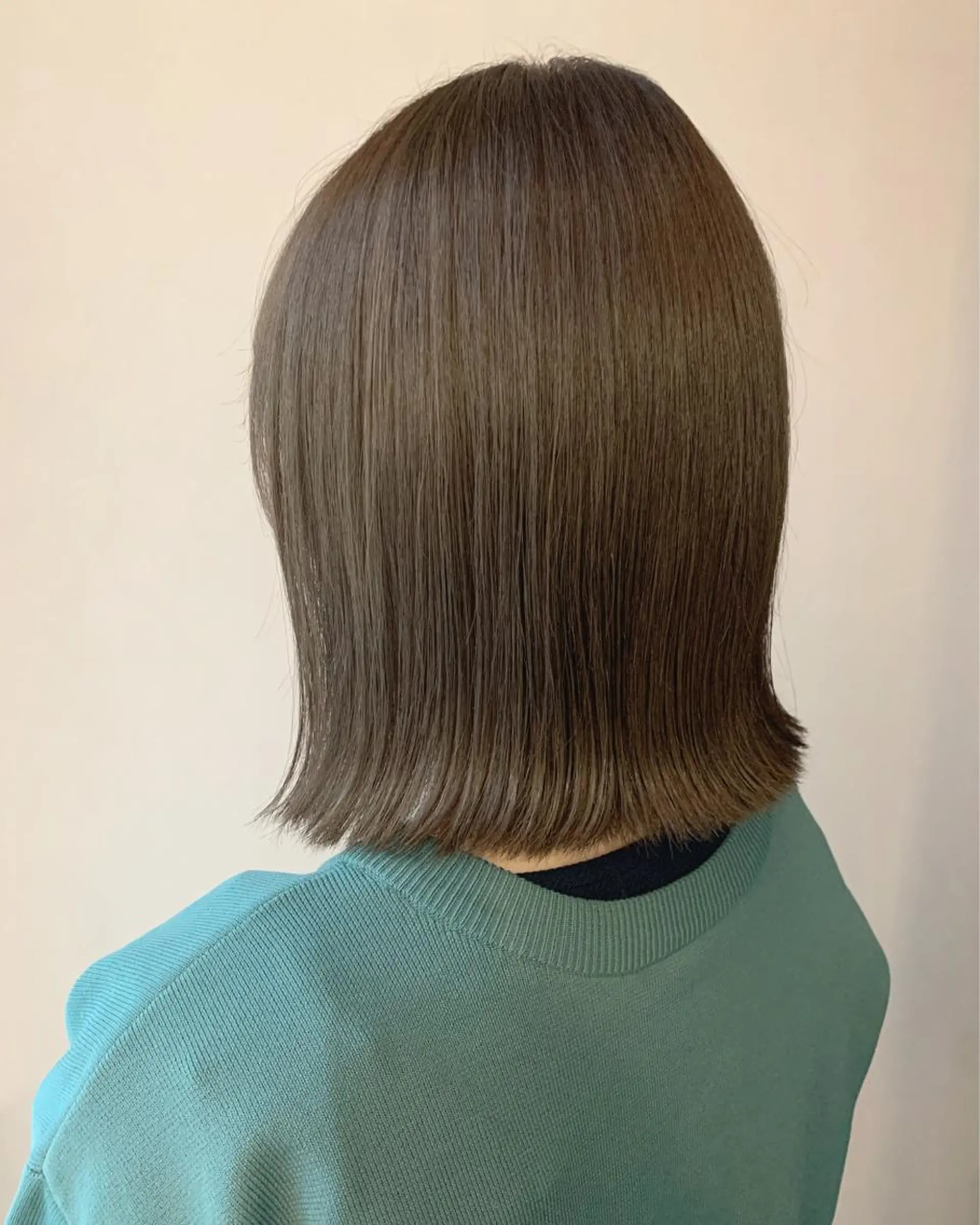 ミディアム カラー ベージュカラー ショコラベージュ hub hair レイヤー/透明感のヘアスタイル