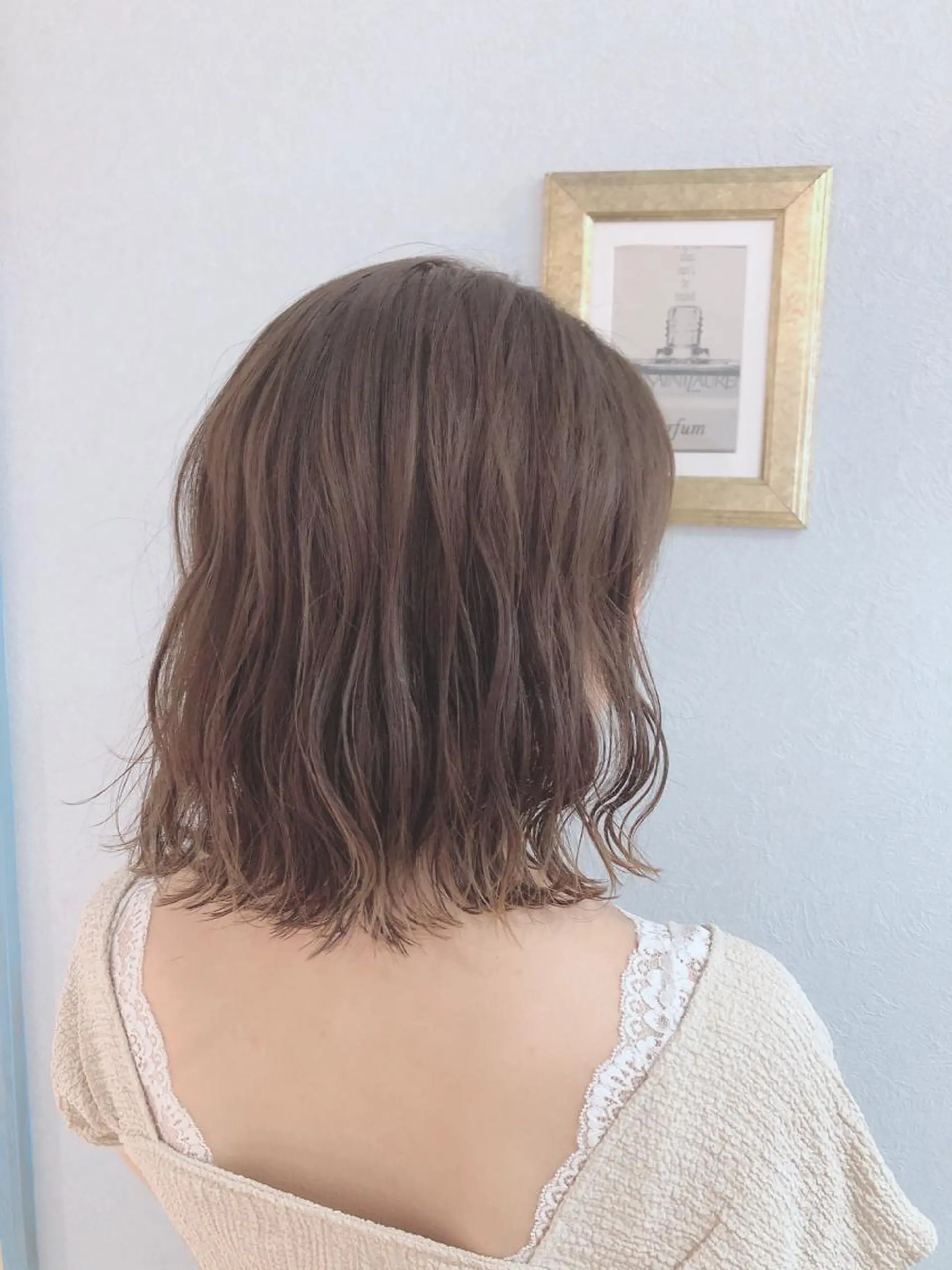 ミディアム 切りっぱなしボブ ボブ カット ヘアカラー トリートメント 代表山口ひな 髪質改善のプロのヘアスタイル