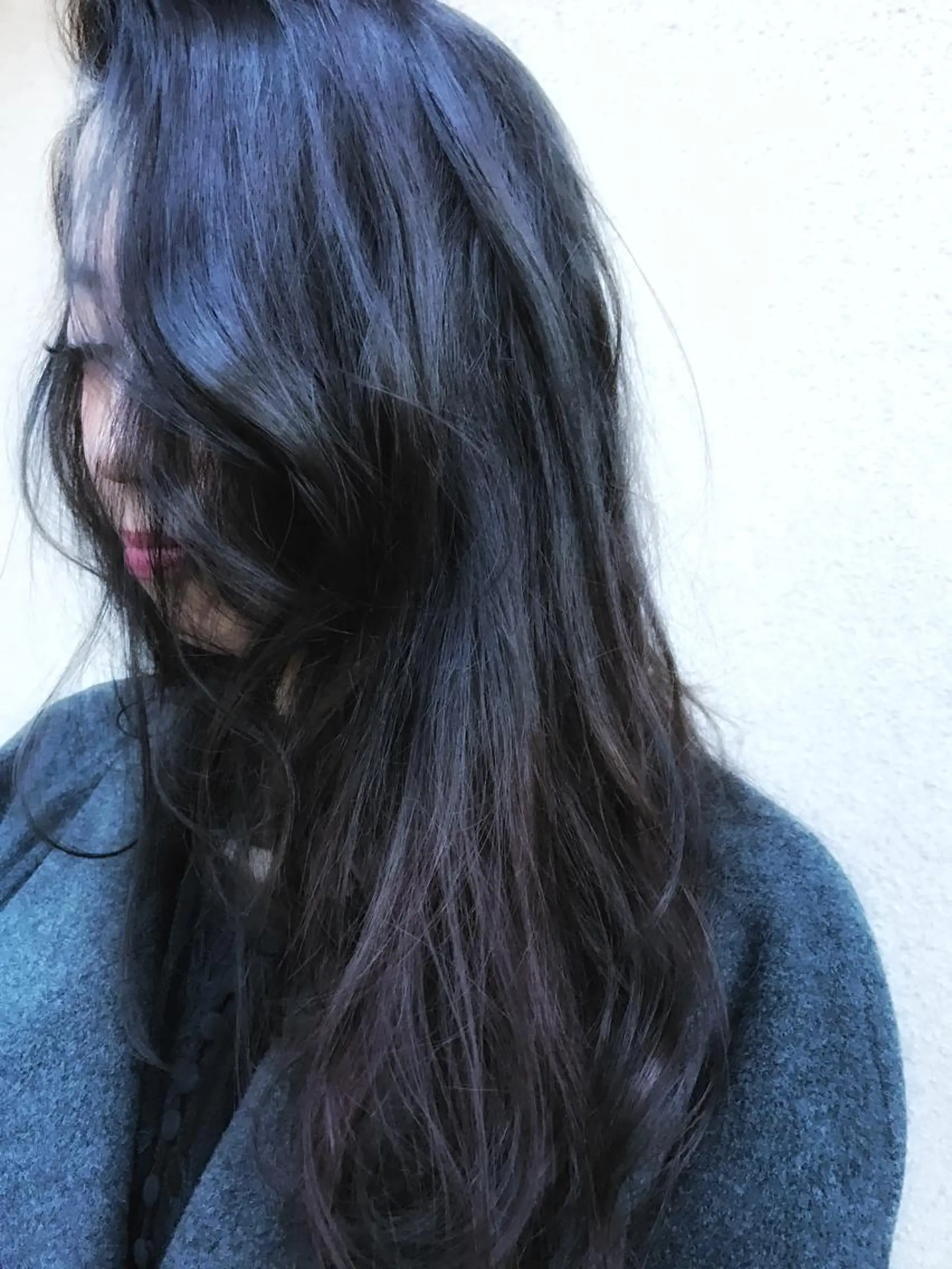 ミディアム パープルカラー vato マンツーマンサロンのヘアスタイル