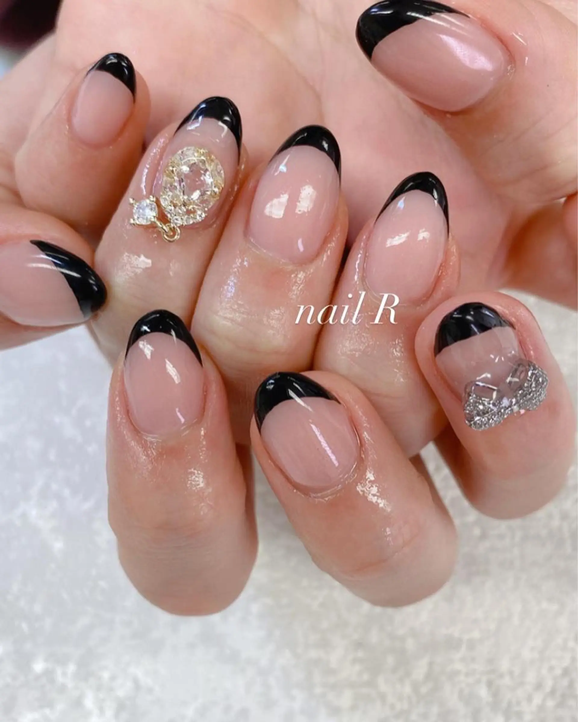 ショート ハンドネイル JNA認定講師🌸 RIEのネイルデザイン