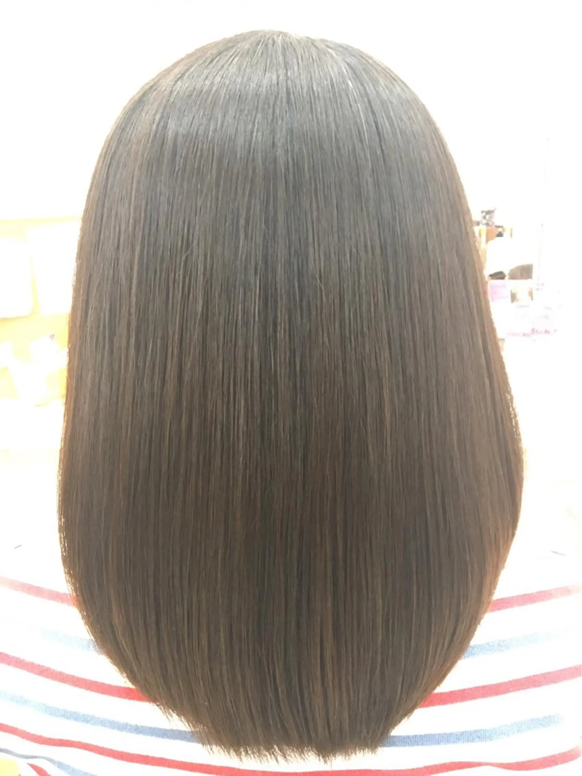 セミロング カット 縮毛矯正 Lafonte fama所属・板橋 誠のヘアスタイル