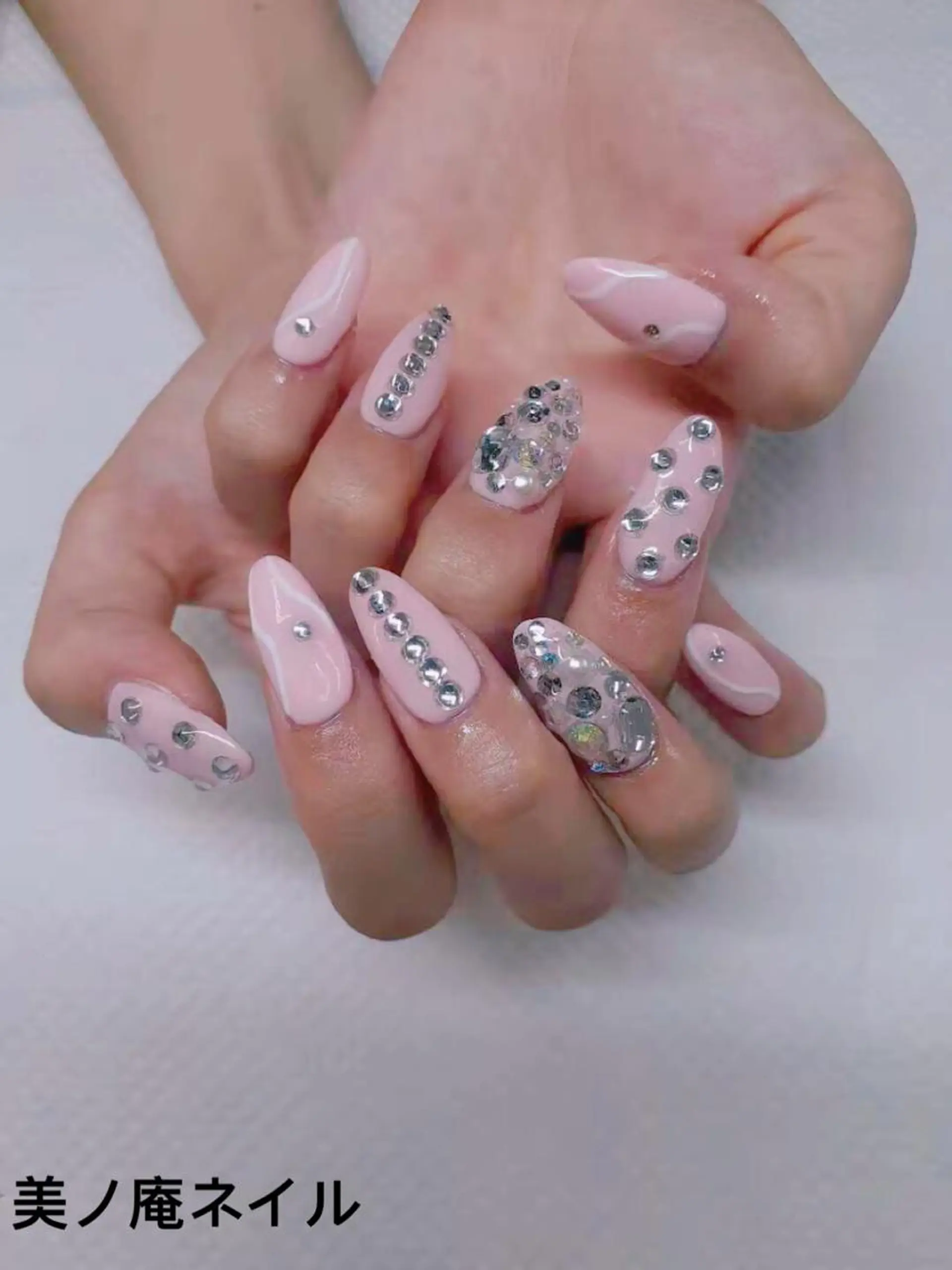 ネイル 美ノ庵ネイルサロン メトロポリタン前店のネイルデザイン