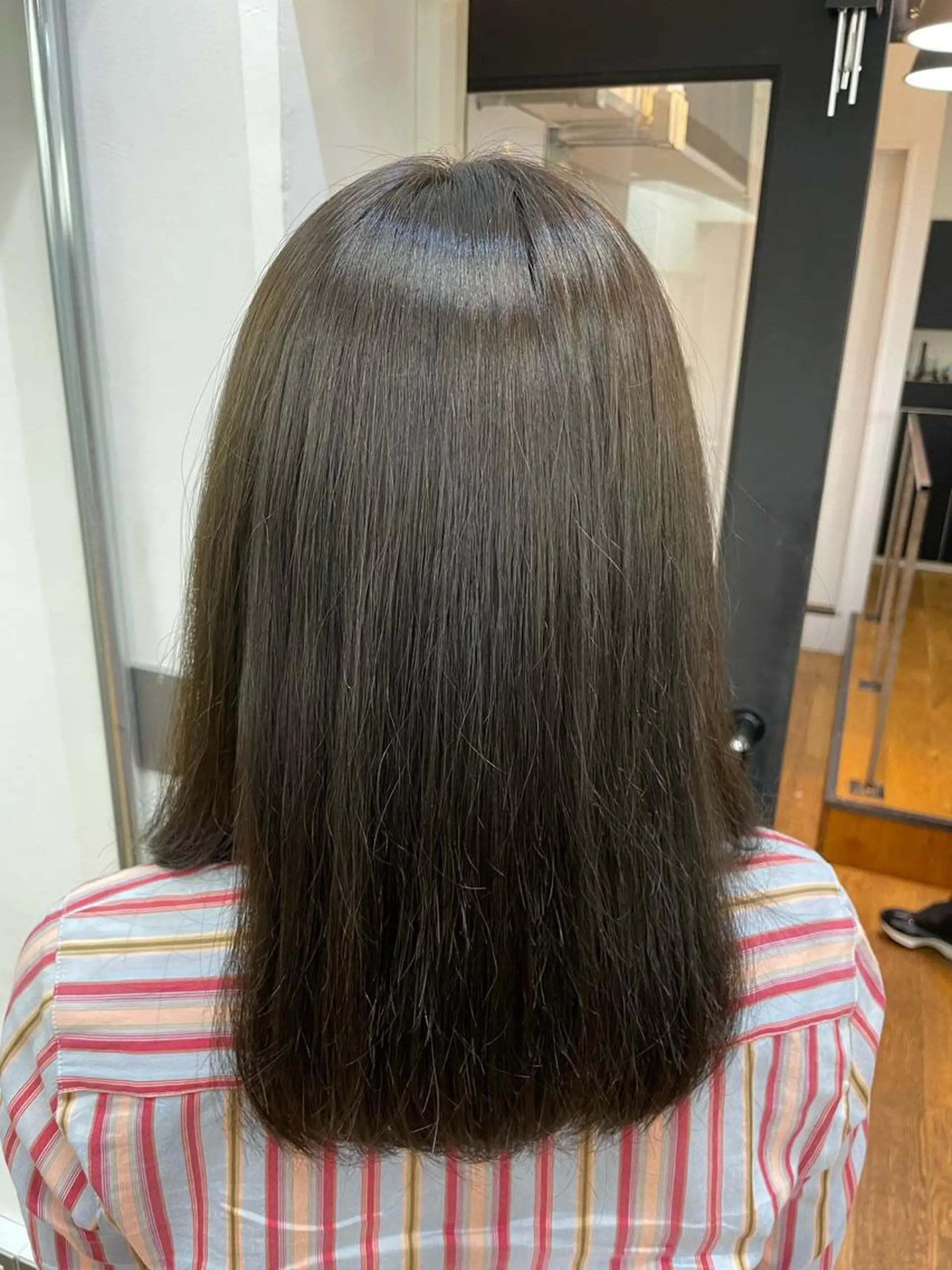 カラー yu-kaハッシュ カット/韓国レイヤーのヘアスタイル