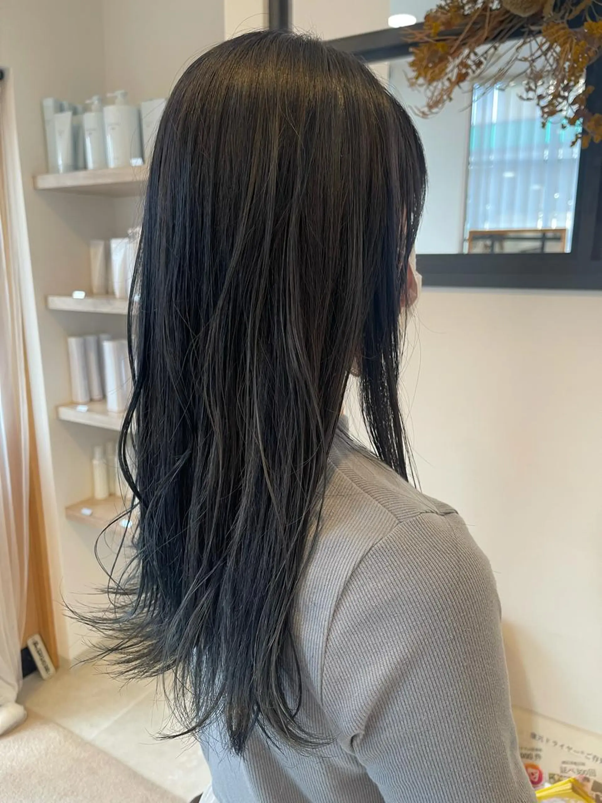 ロング カラー ブルーカラー ブルーグレー ブルーグレージュ ブルージュ 透明感カラー カット ヘアカラー 由比藤理子 ブリーチカラー🌈のヘアスタイル