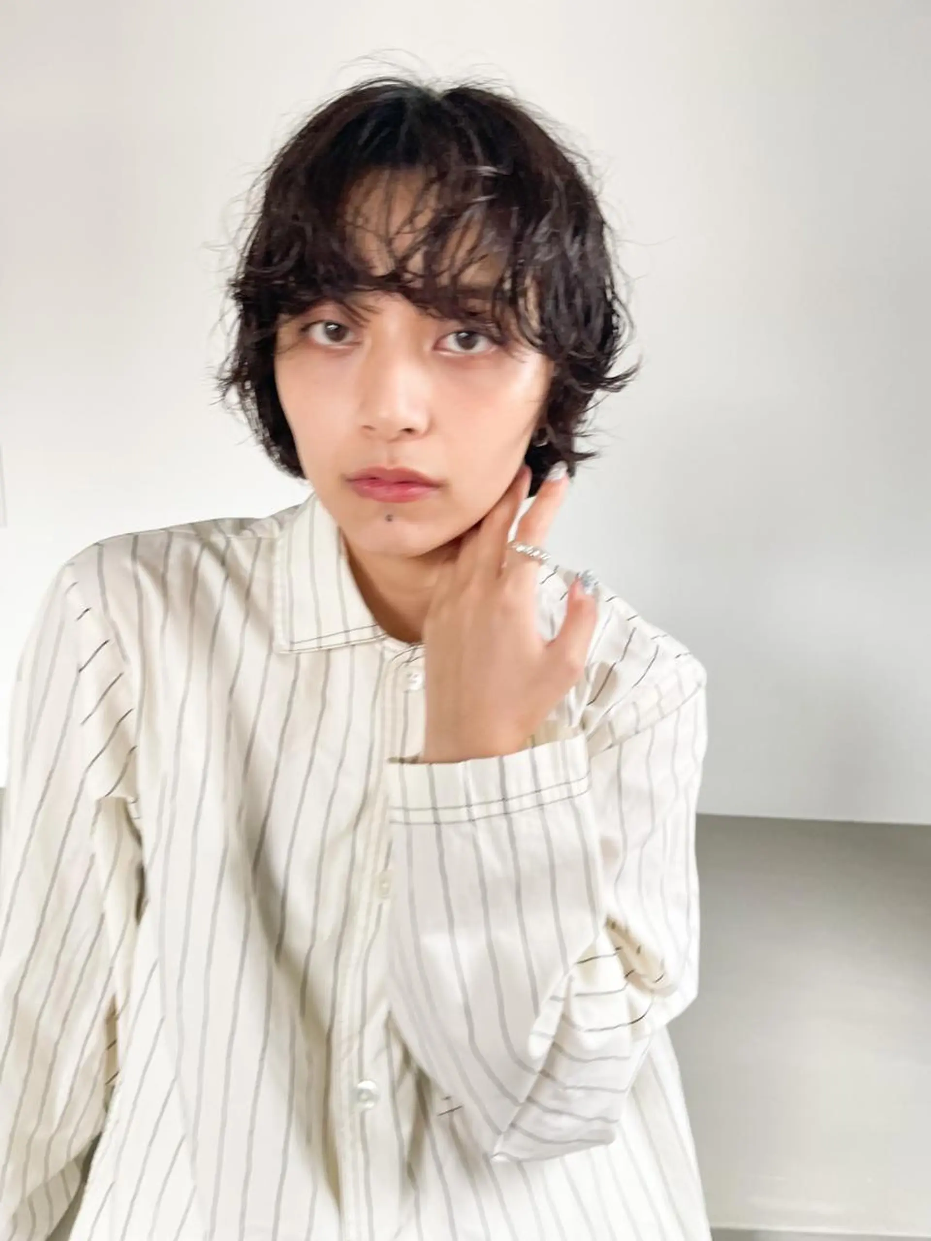 ショート エギョモリ 天使の羽バング・フェザーバング ハッシュカット ハイライト タンバルモリ CEINE【セーヌ】 三軒茶屋のヘアスタイル