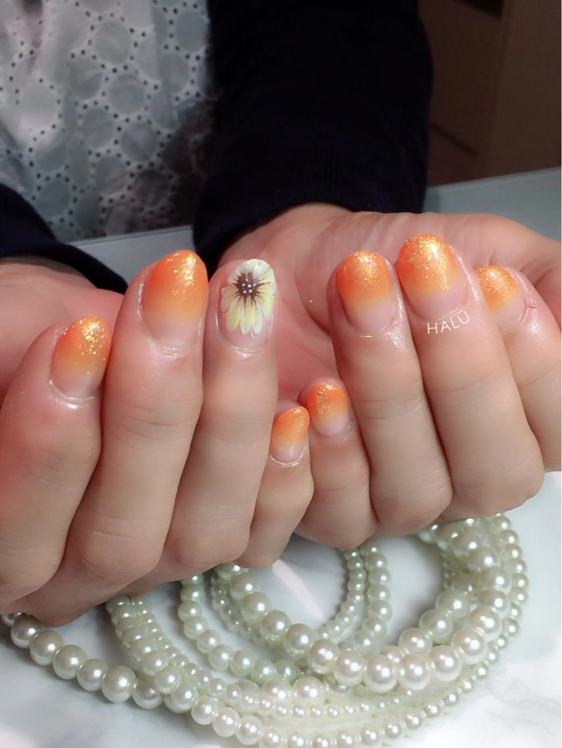 ネイル グラデーション オレンジ HALU ハルのネイルデザイン