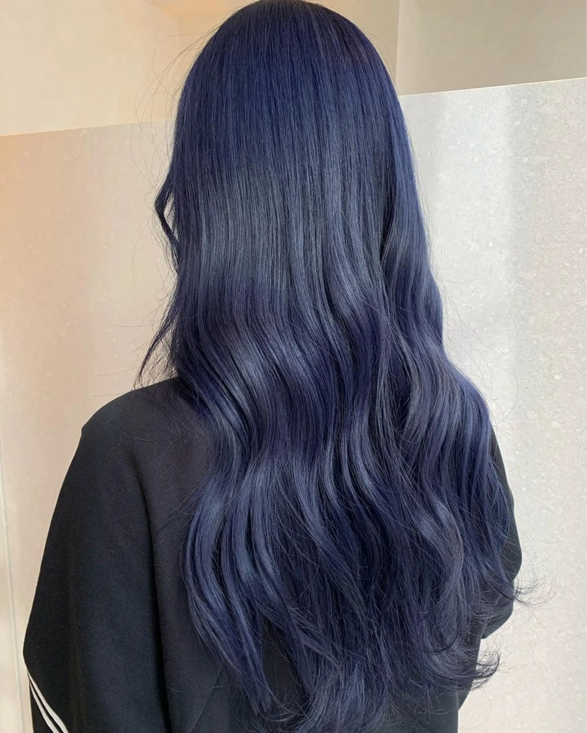 カラー inity　杉本 美羽のヘアスタイル