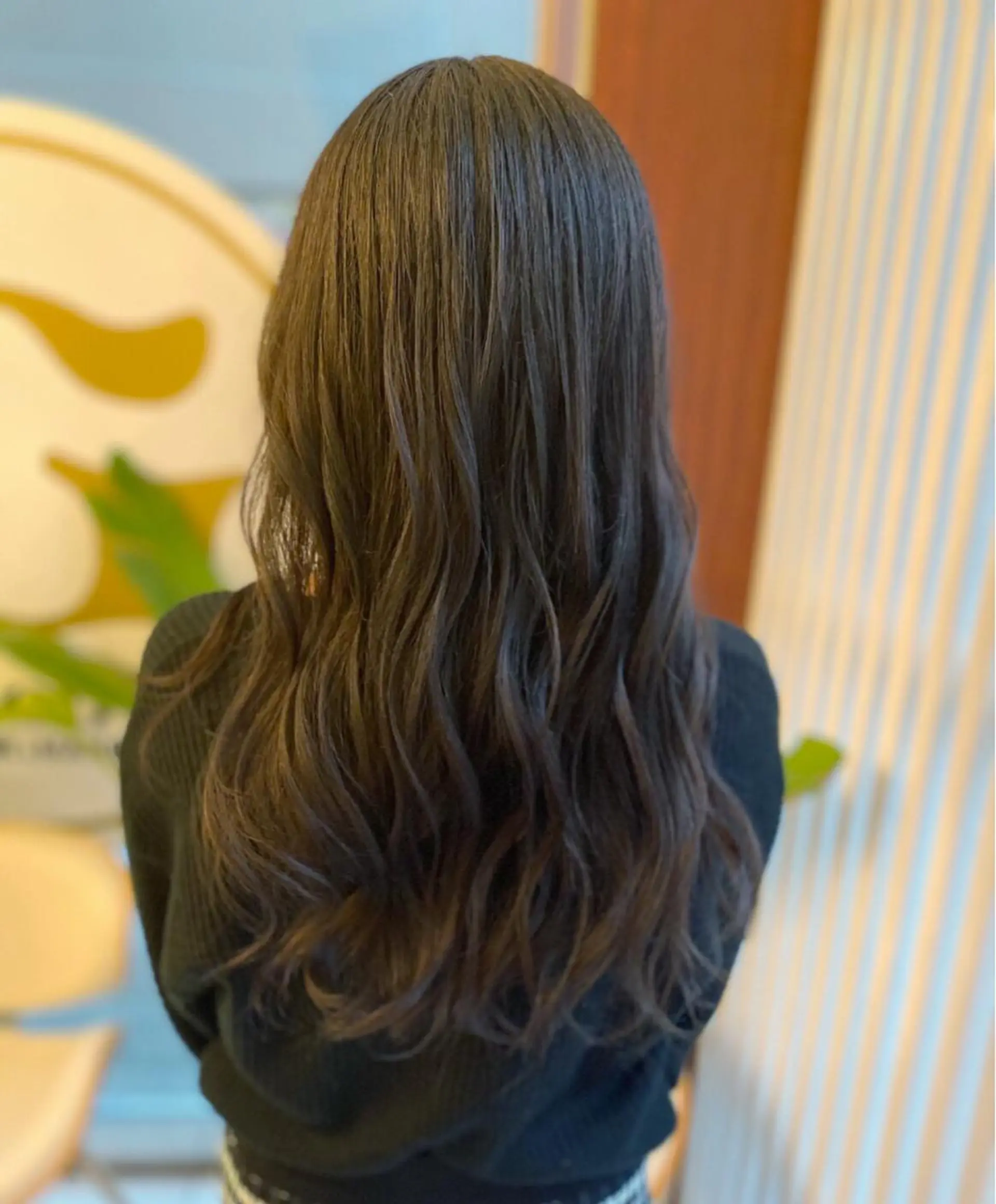 ロング カラー アッシュ アッシュブラウン ブラウンカラー force hair所属・🫧富田 苑実🫧のヘアスタイル