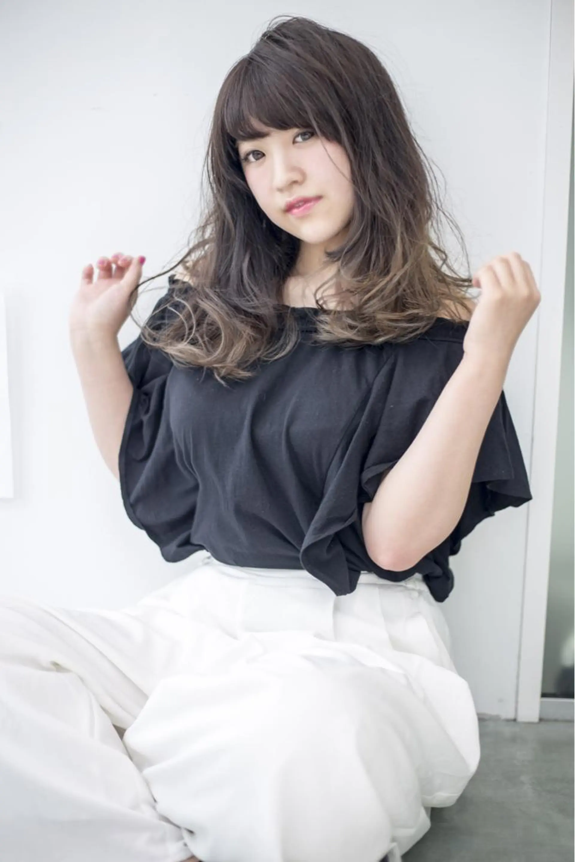 ミディアム セミロング ロング カラー Re:ta Hair 飯田淳平のヘアスタイル