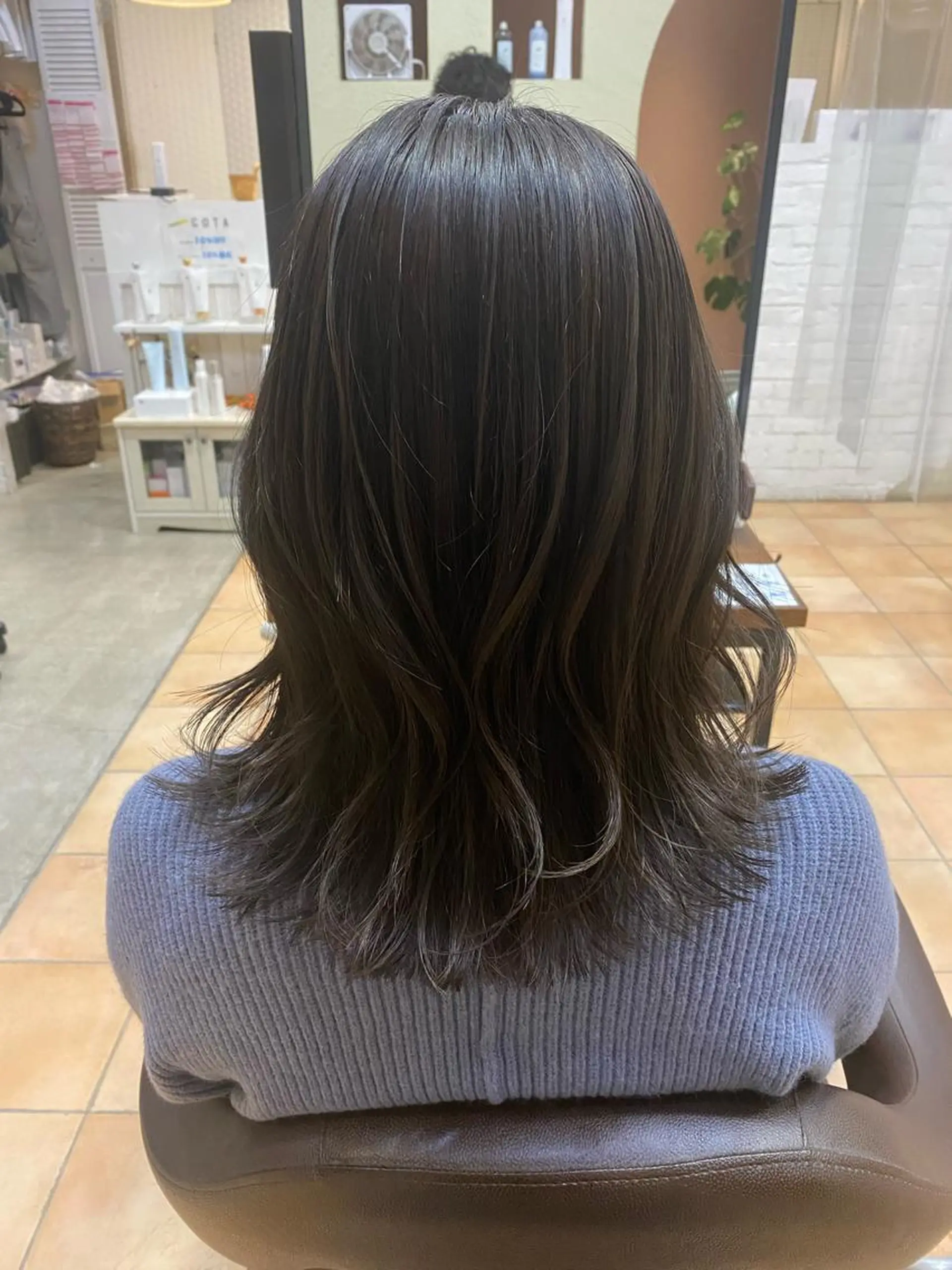 セミロング カラー ショートカット パーマ石井のヘアスタイル