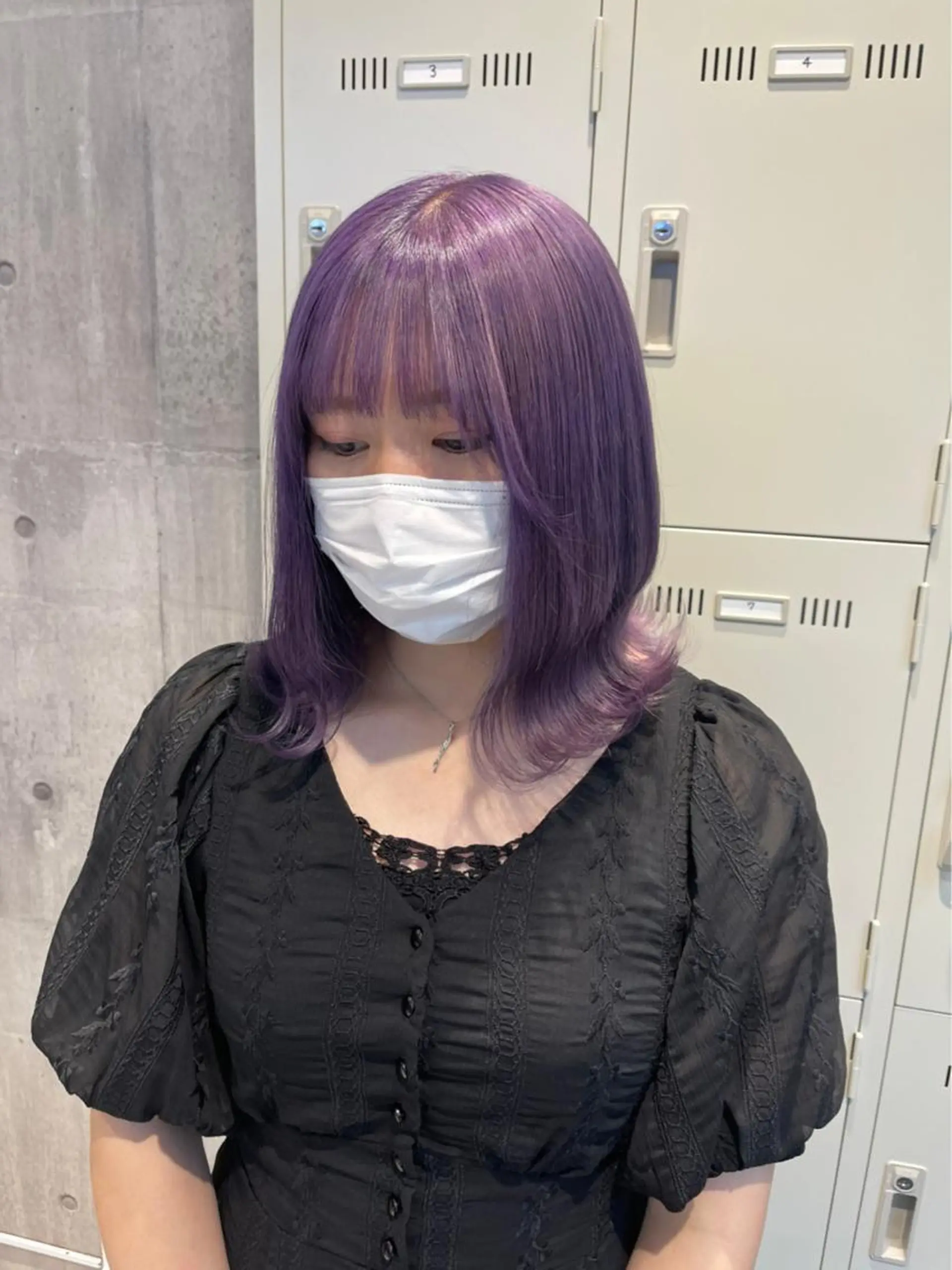 ミディアム カラー アッシュ アッシュグレー アッシュグレージュ バレイヤージュ ミストバング ヘアカラー トリートメント ヘアセット 韓国ヘア特化💍 tiam💍ブリーチのヘアスタイル