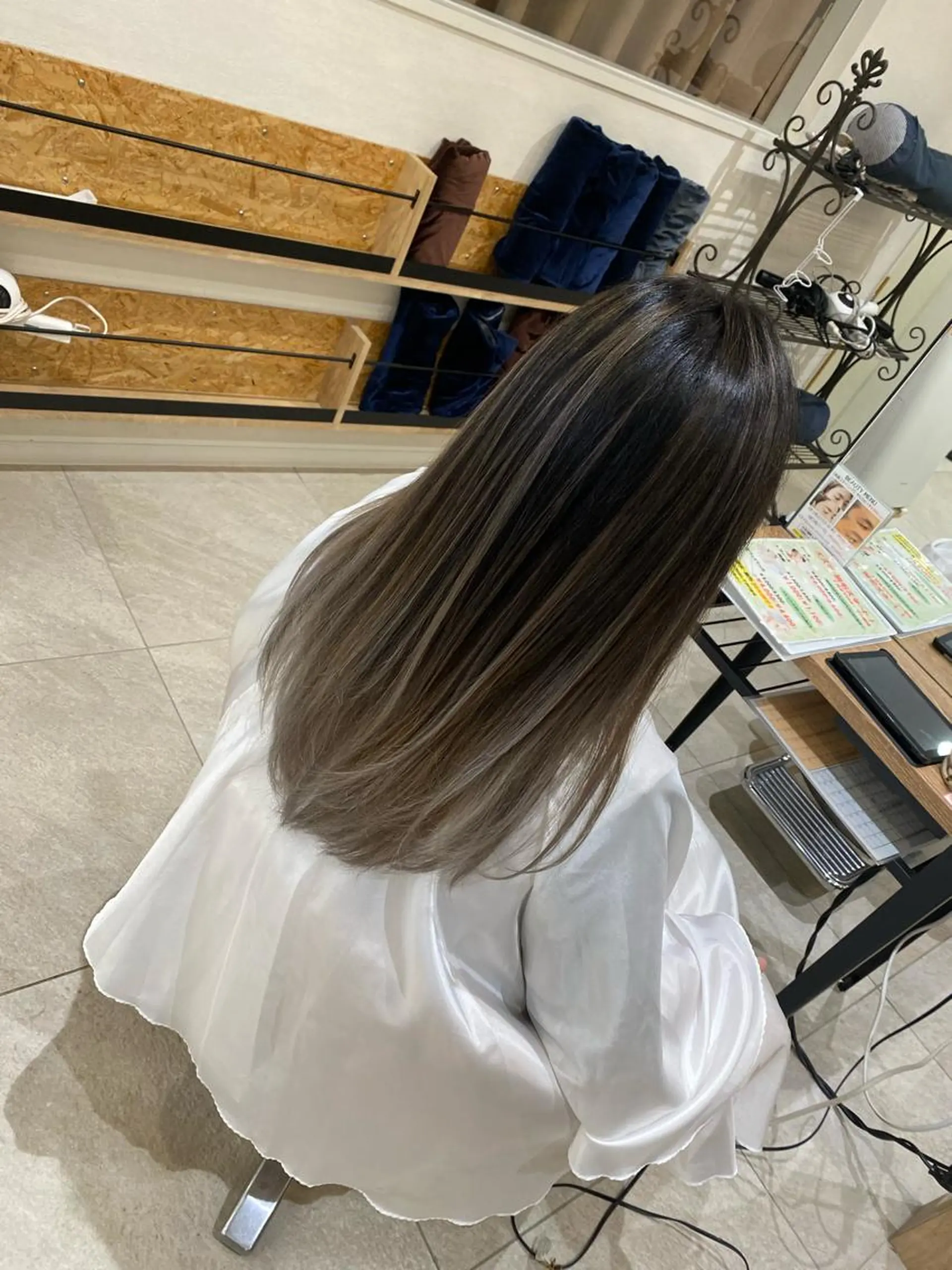 ロング カラー ヘアカラー 星野 慎也のヘアスタイル