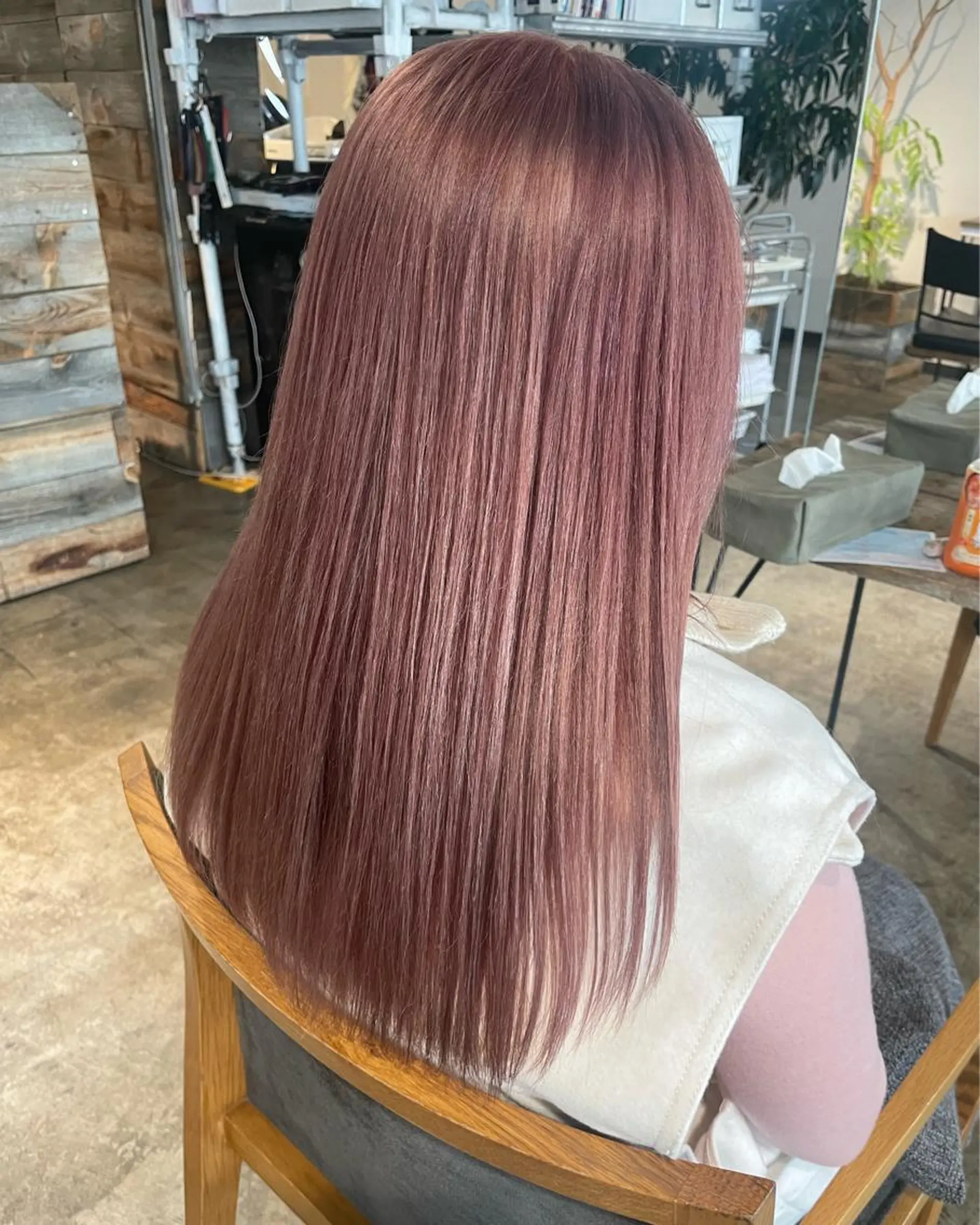 ミディアム カラー ヘアカラー トリートメント ヘアセット ✨艶ブリーチカラー ✨四ノ宮裕己のヘアスタイル