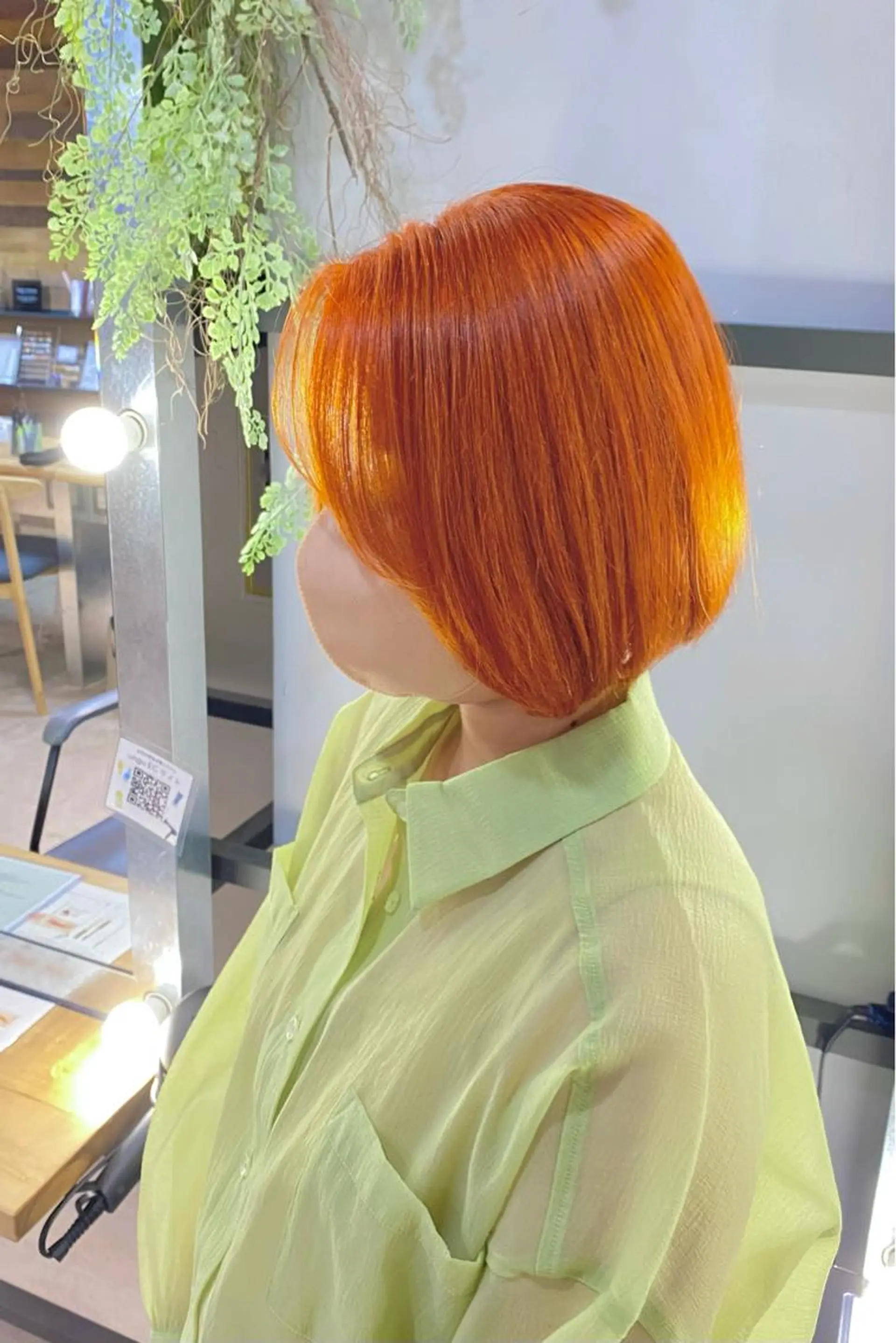 ミディアム カラー 菊地 紗矢のヘアスタイル