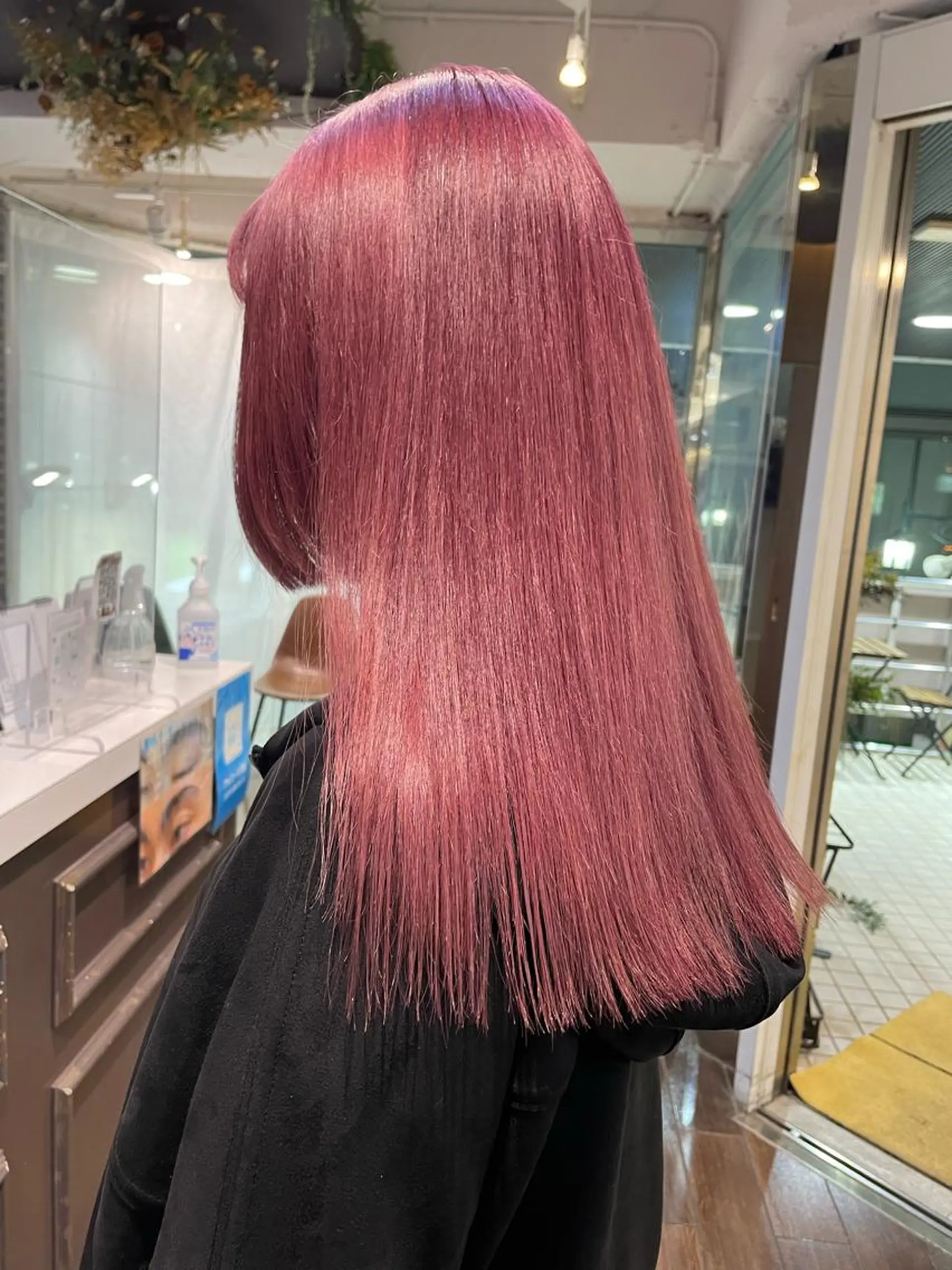 セミロング カラー ブリーチ ブロンド ハイトーンカラー ピンクカラー 韓国風ヘア ヘアカラー トリートメント 韓国ヘア🦋 MIYUのヘアスタイル