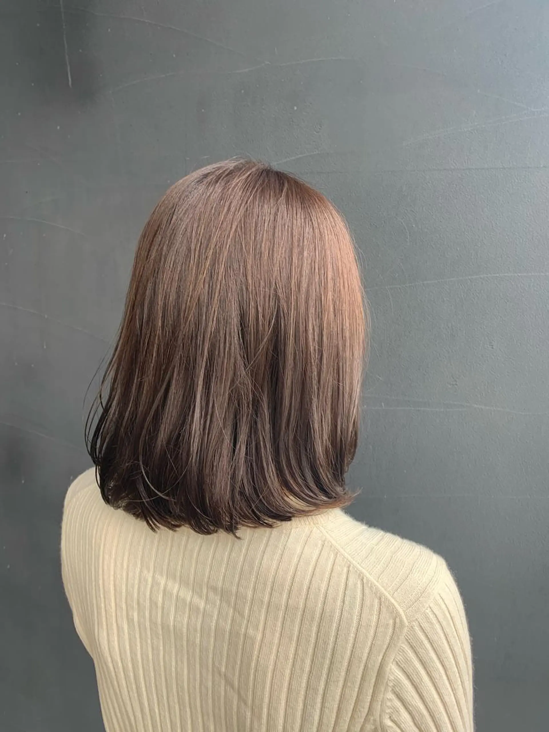 ミディアム Aya/四条烏丸/ インナーカラーのヘアスタイル