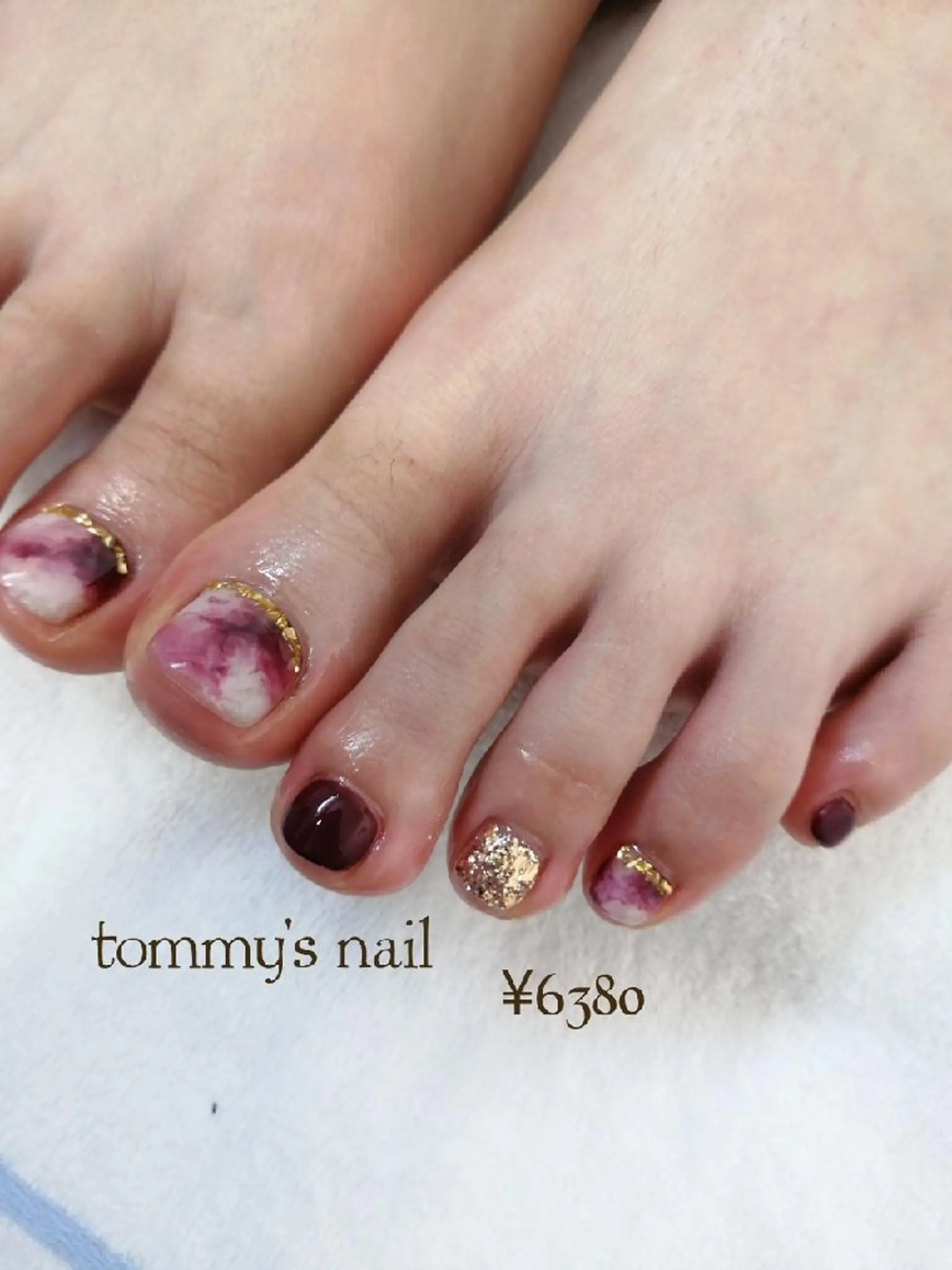 ネイル フットネイル tommy's nail所属・福岡/若よもぎ蒸し 全身美容が叶うサロンのネイルデザイン