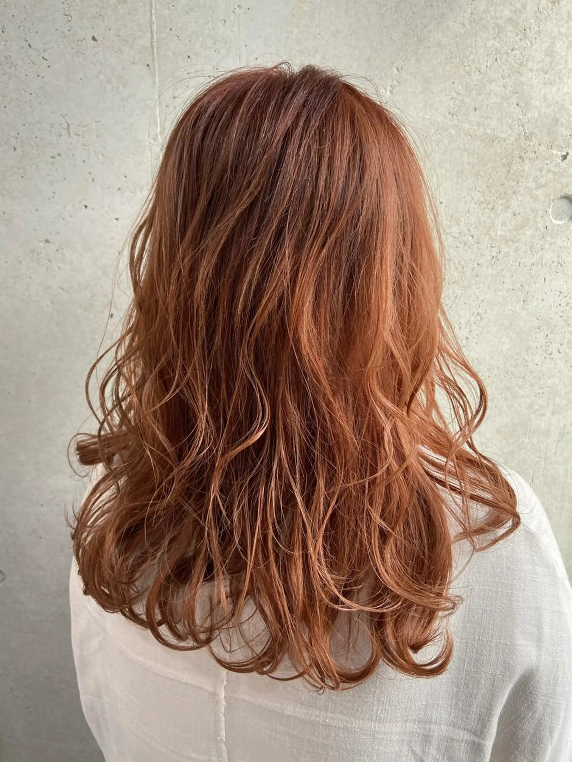 セミロング カット ヘアカラー パーマ トリートメント 川端 康介のヘアスタイル