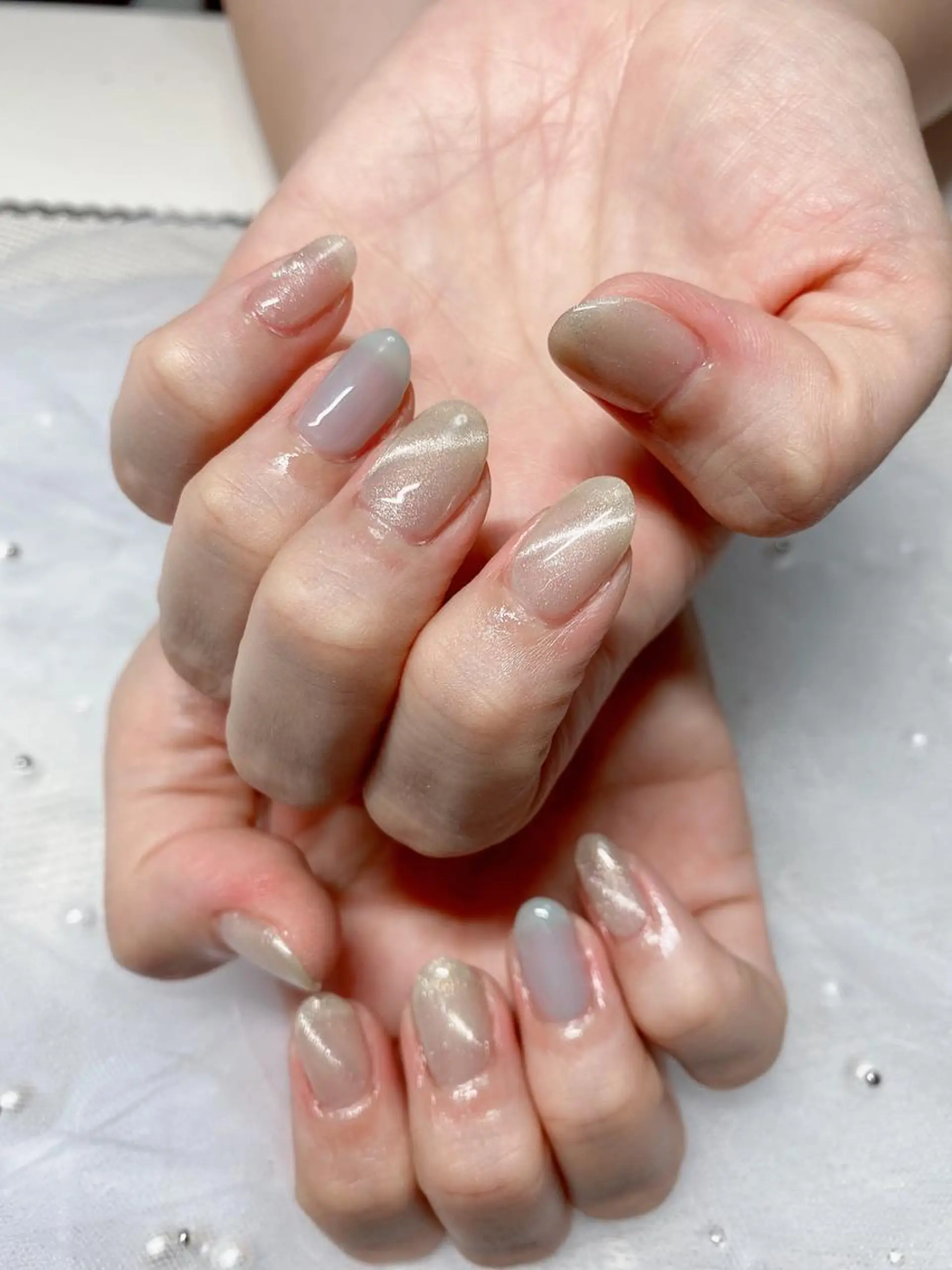 ネイル ゴールド マグネットネイル ワンカラーネイル Jasmine nailsalon所属・ジャスミン ネイルサロンのネイルデザイン